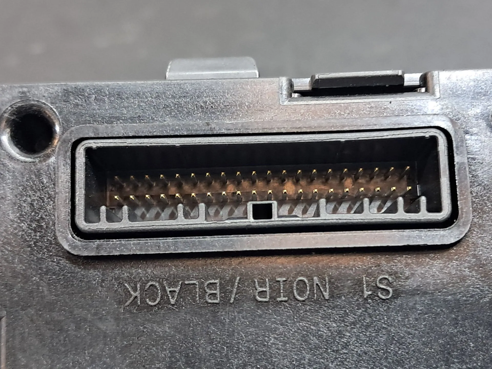 Caixa fusíveis / SAM / BSI DACIA Duster (HM_) Imagem-5