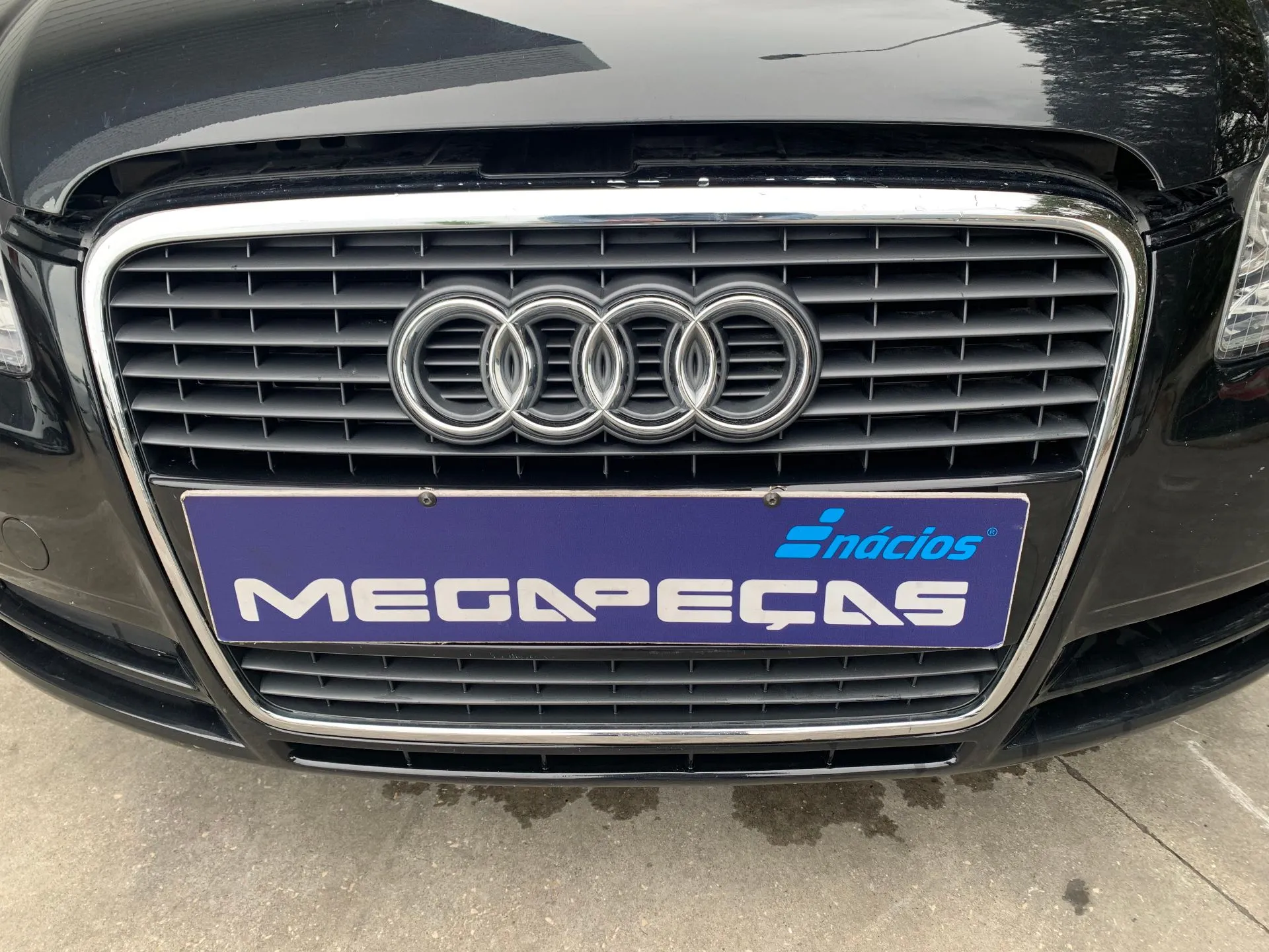 Grelha frente AUDI A4 Avant (8ED, B7) | 2004 - 2008