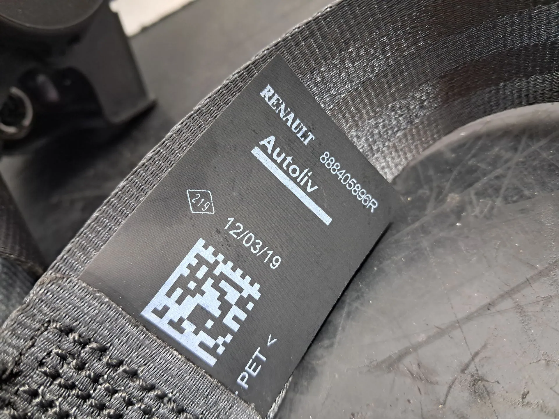 Cinto trás esquerdo DACIA Duster (HM_) Imagem-1