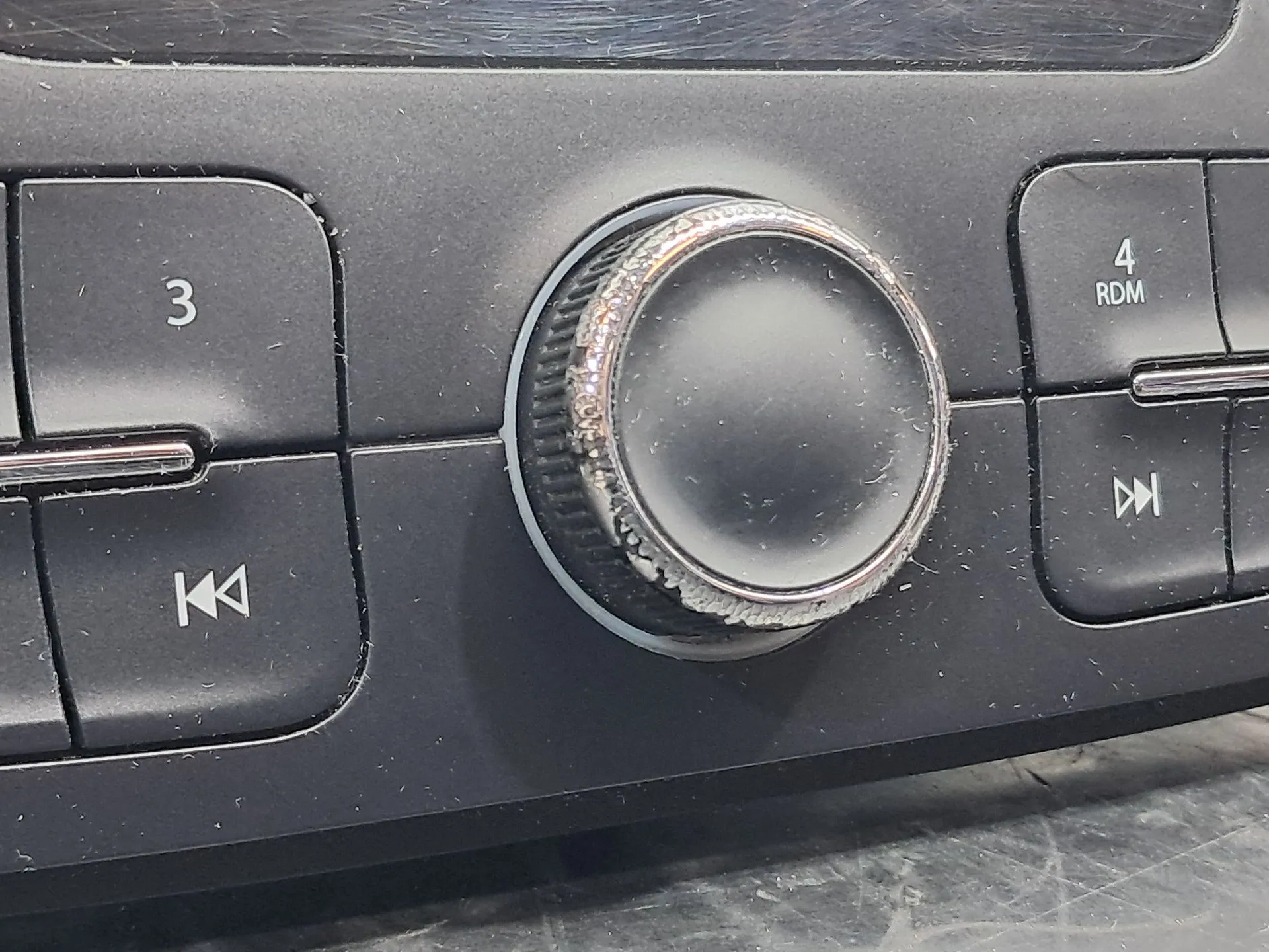 Rádio / auto-rádio DACIA Duster (HM_) Imagem-2