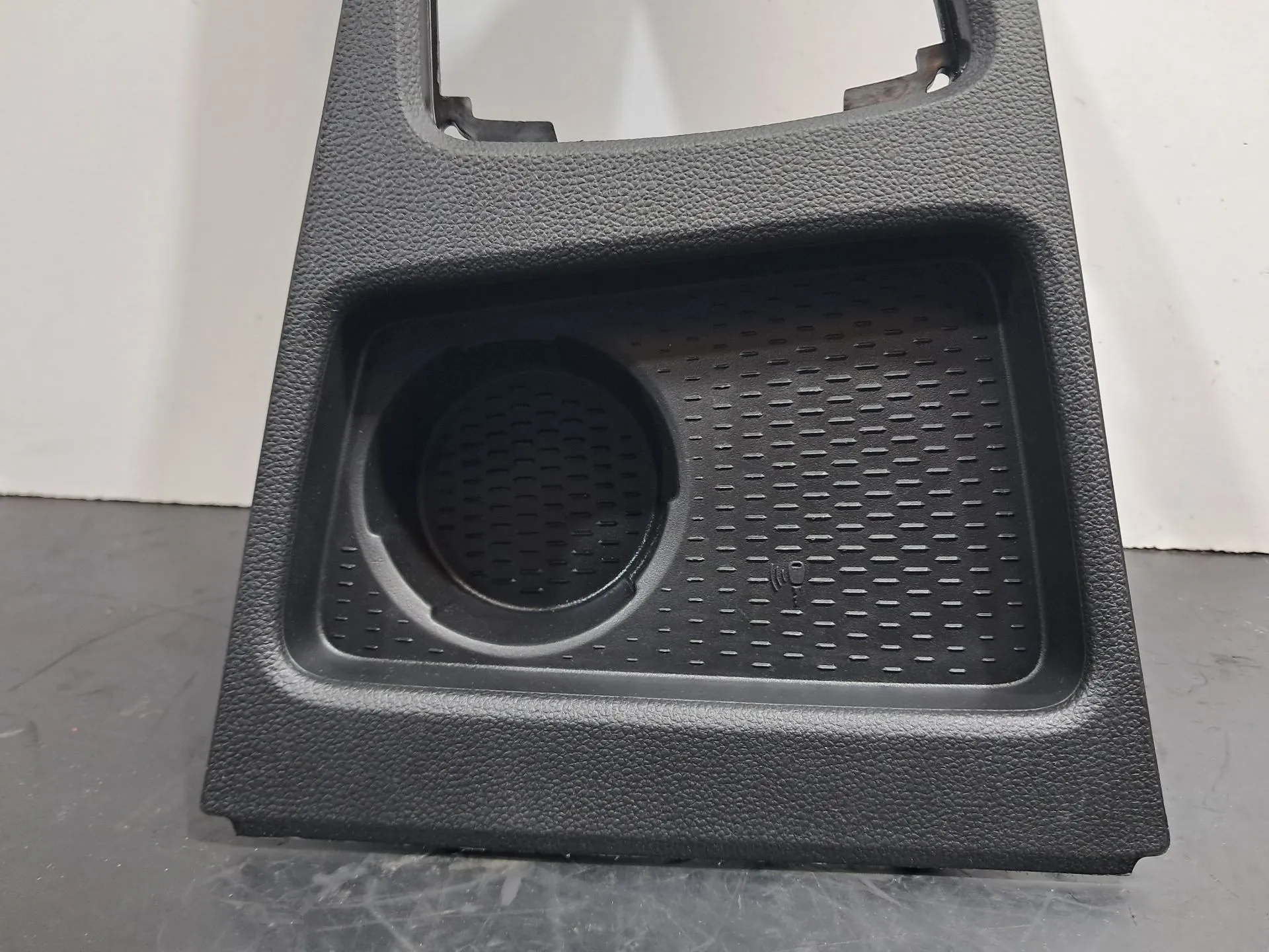 Suporte de copos DACIA Duster (HM_) Imagem-1