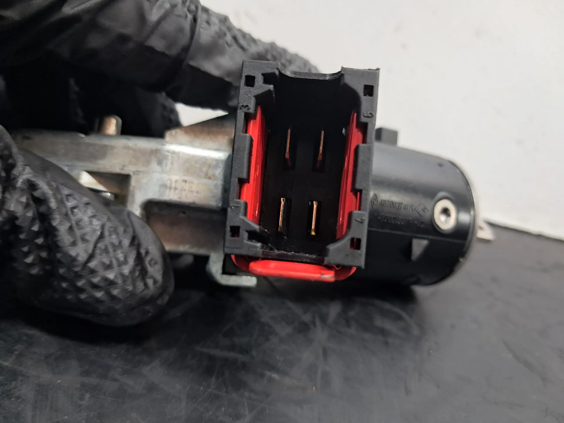 Canhão da ignição DACIA Duster (HM_) Imagem-4