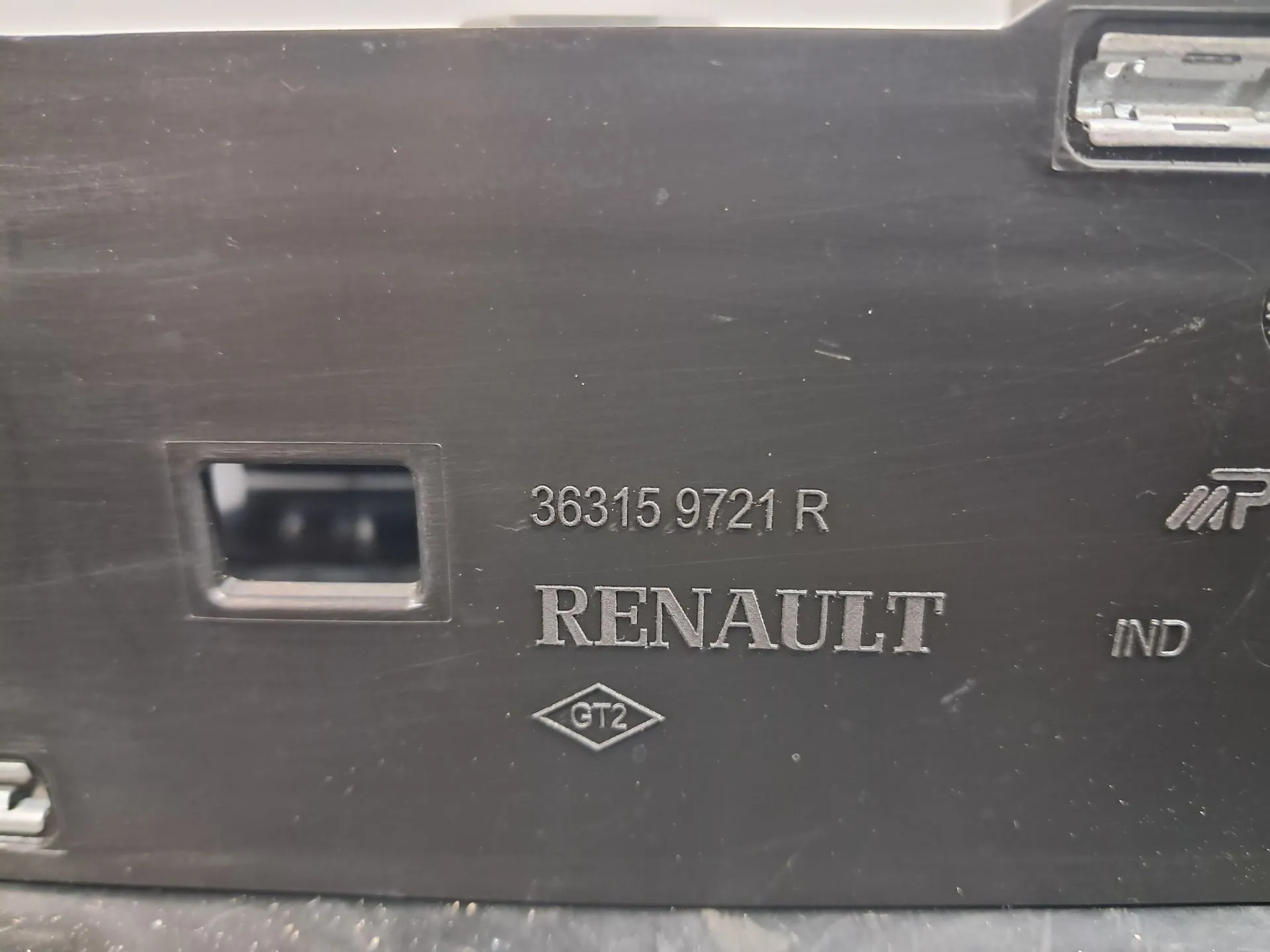 Consola central DACIA Duster (HM_) Imagem-1