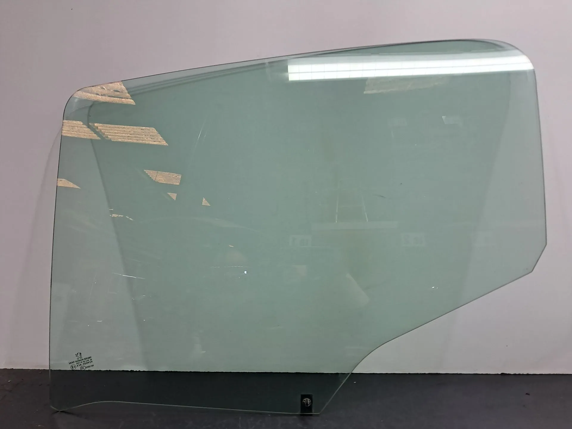 Vidro porta trás esquerdo PEUGEOT 308 (4A_, 4C_)
