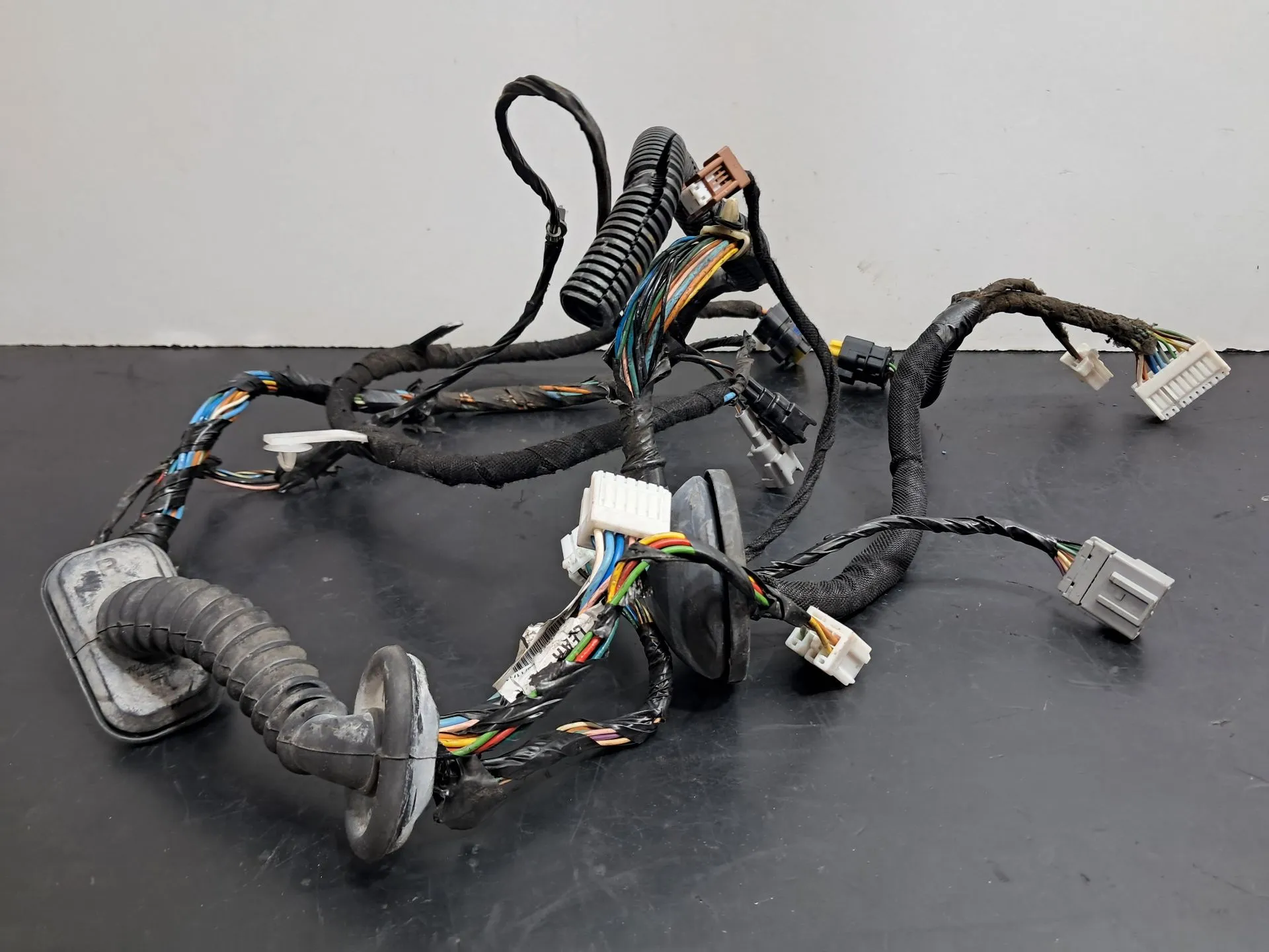 Instalação elétrica interior / cablagem interior NISSAN Qashqai/Qashqai+2 I (J10, JJ10) | 2006 - 2014
