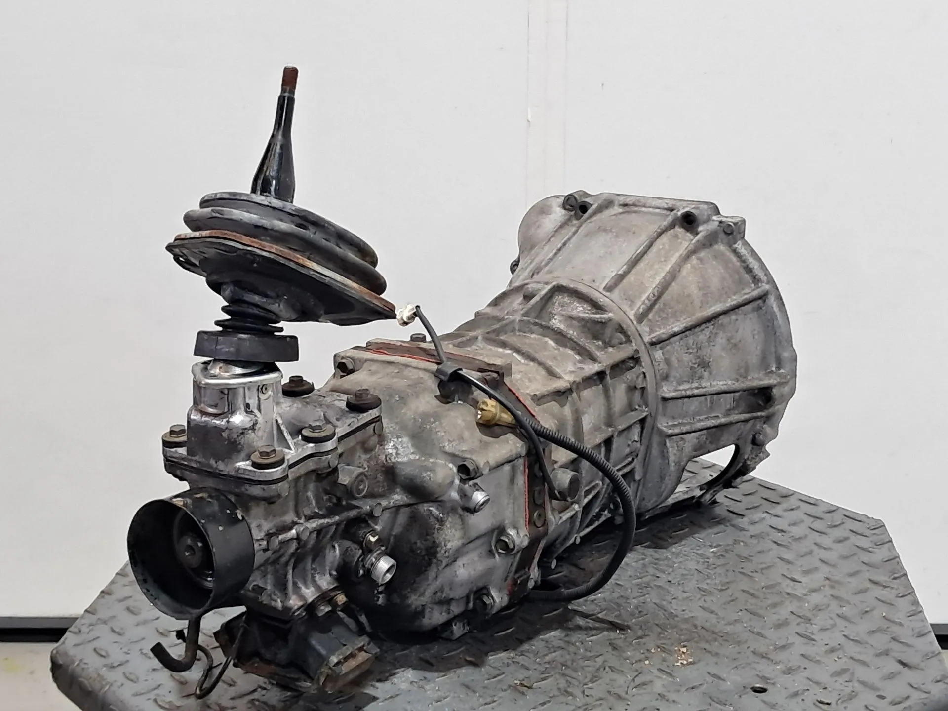 Caixa de velocidades manual TOYOTA Supra (_A7_) Imagem-4