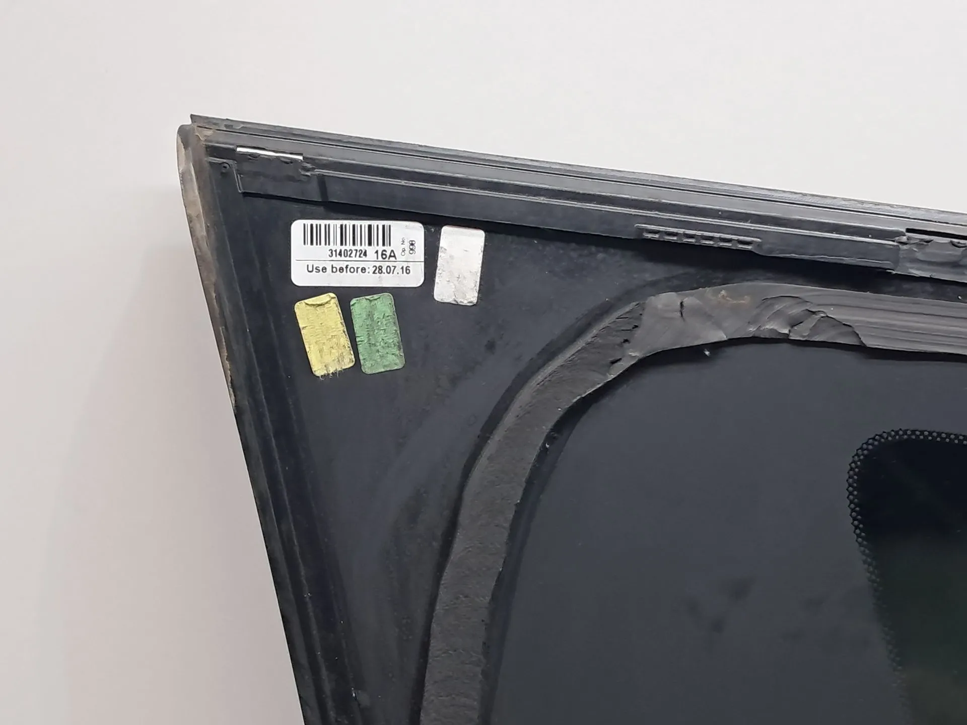 Vidrio del panel Trasero Derecho VOLVO XC90 II Imagem-9
