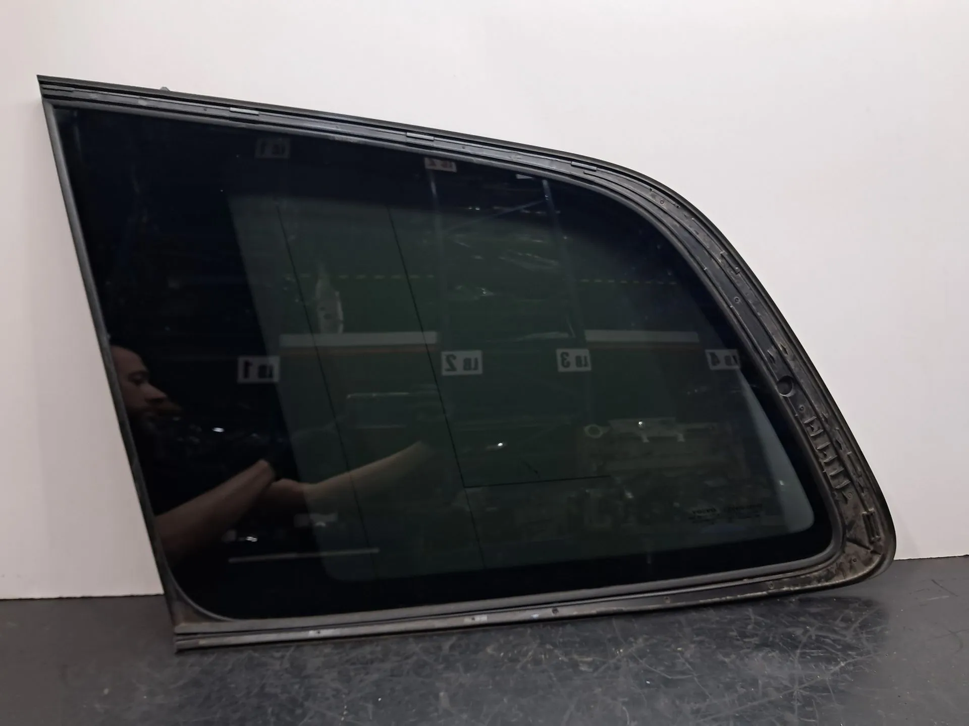 Vidrio del panel Trasero Izquierdo VOLVO XC90 II
