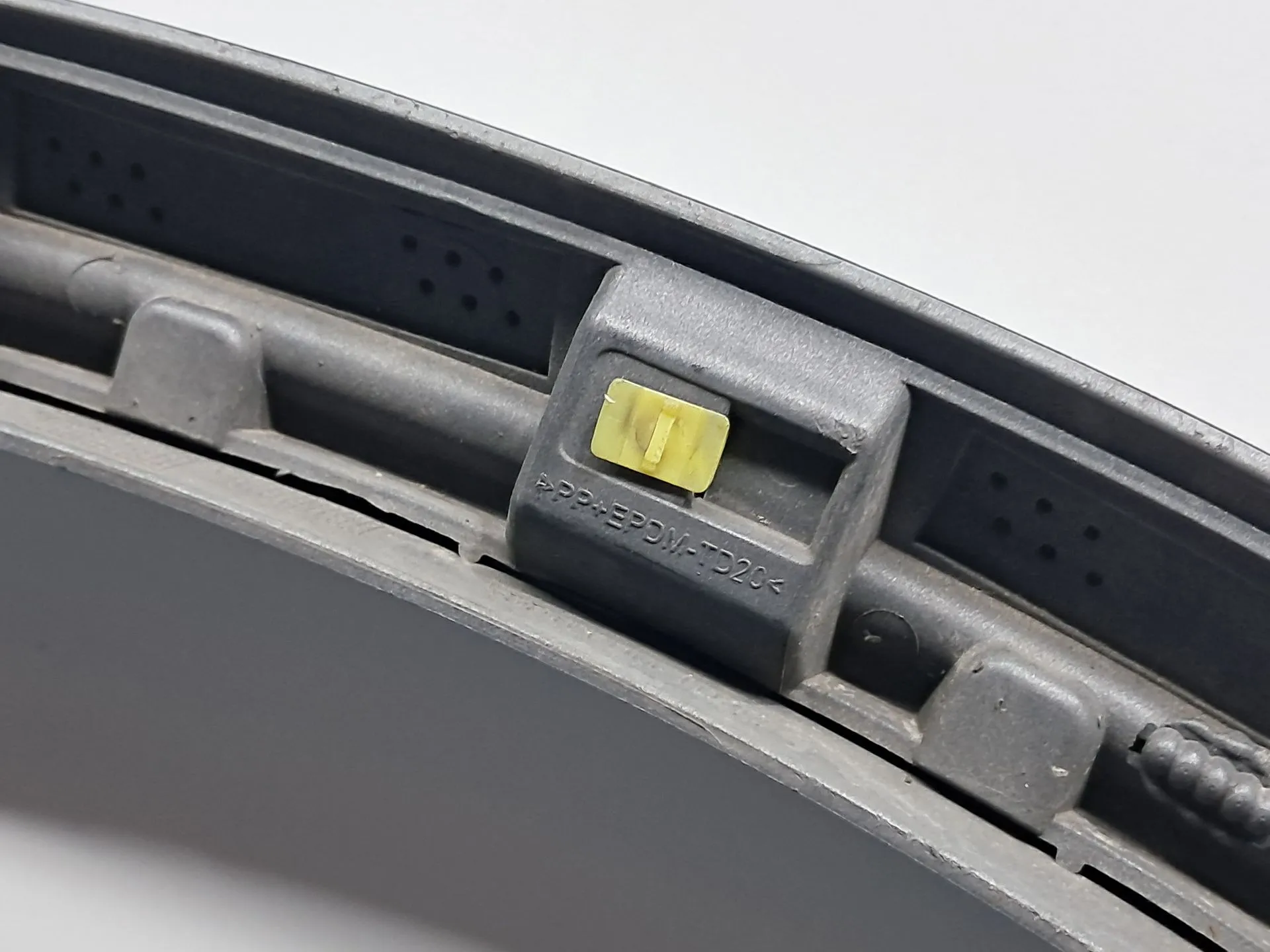 Friso / Acabamento VOLVO XC90 II Imagem-18