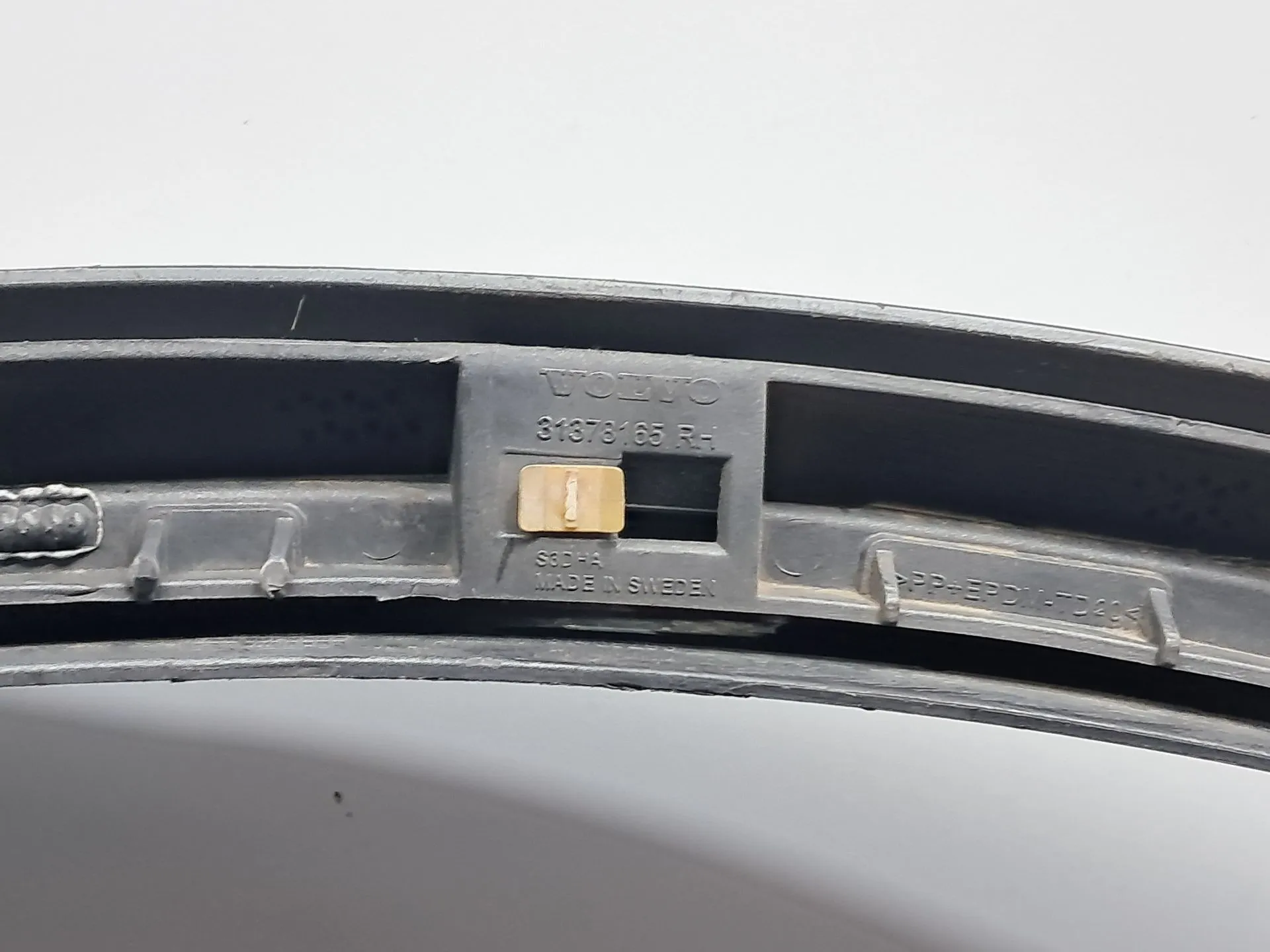 Friso / Acabamento VOLVO XC90 II Imagem-18