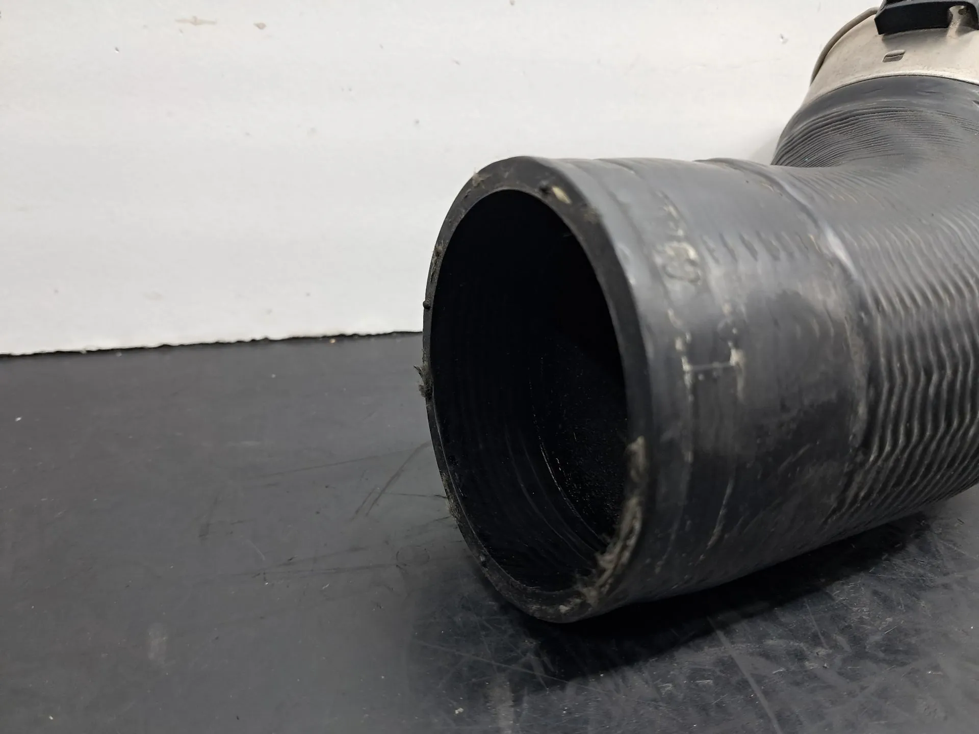 Tubo intercooler VOLVO XC90 II Imagem-2