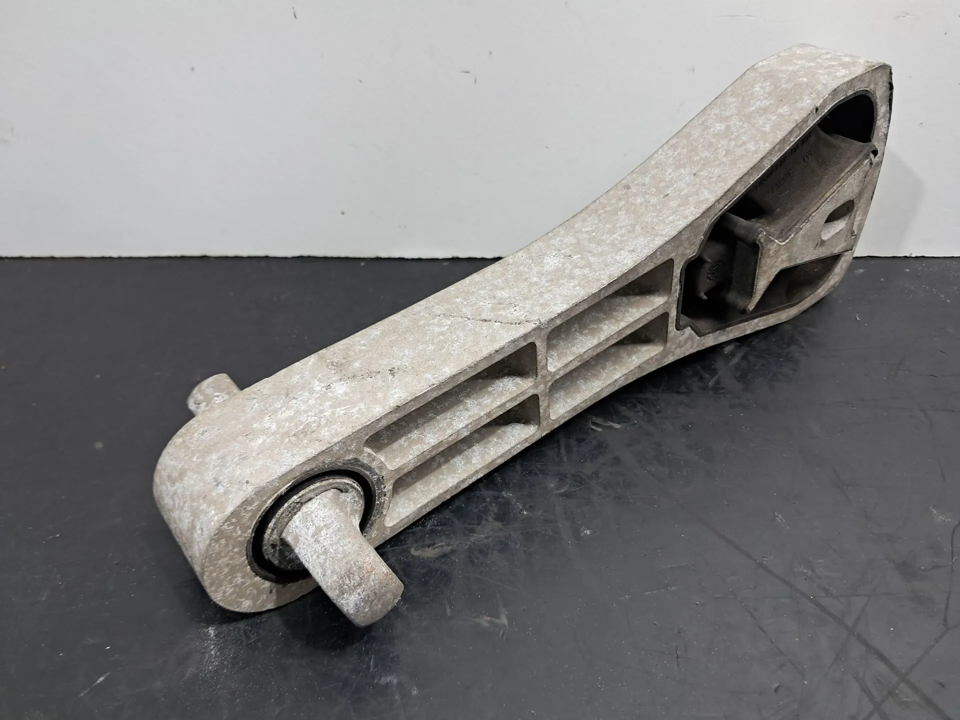 Soporte Del Motor VOLVO XC90 II Imagem-3