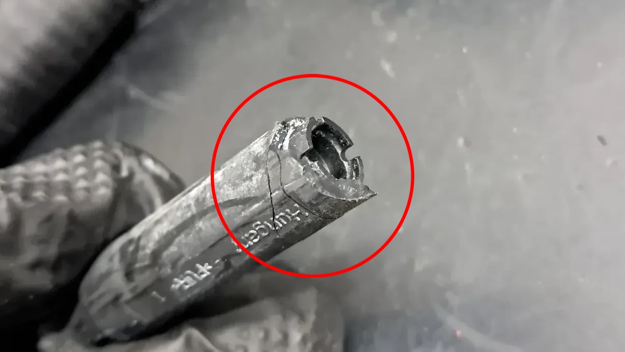 Engine electrical installation / engine wiring AUDI Q5 (8R) Imagem-10