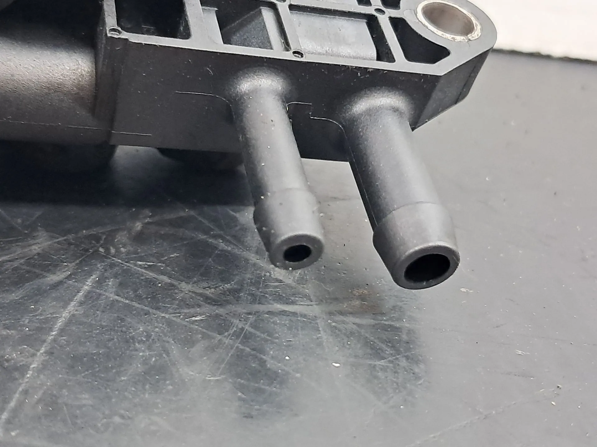 Sensor filtro particulas / FAP AUDI Q5 (8R) Imagem-3