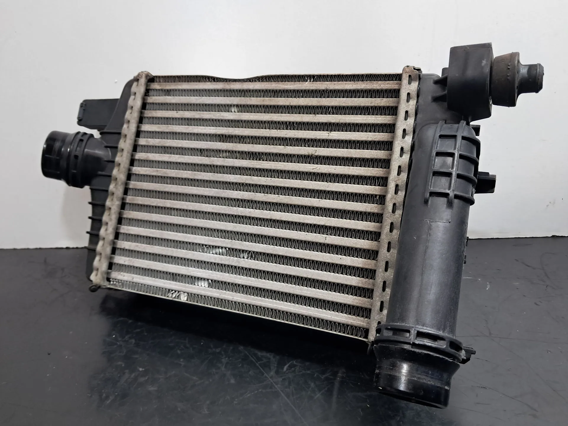 Radiador do intercooler RENAULT Clio IV (BH_)