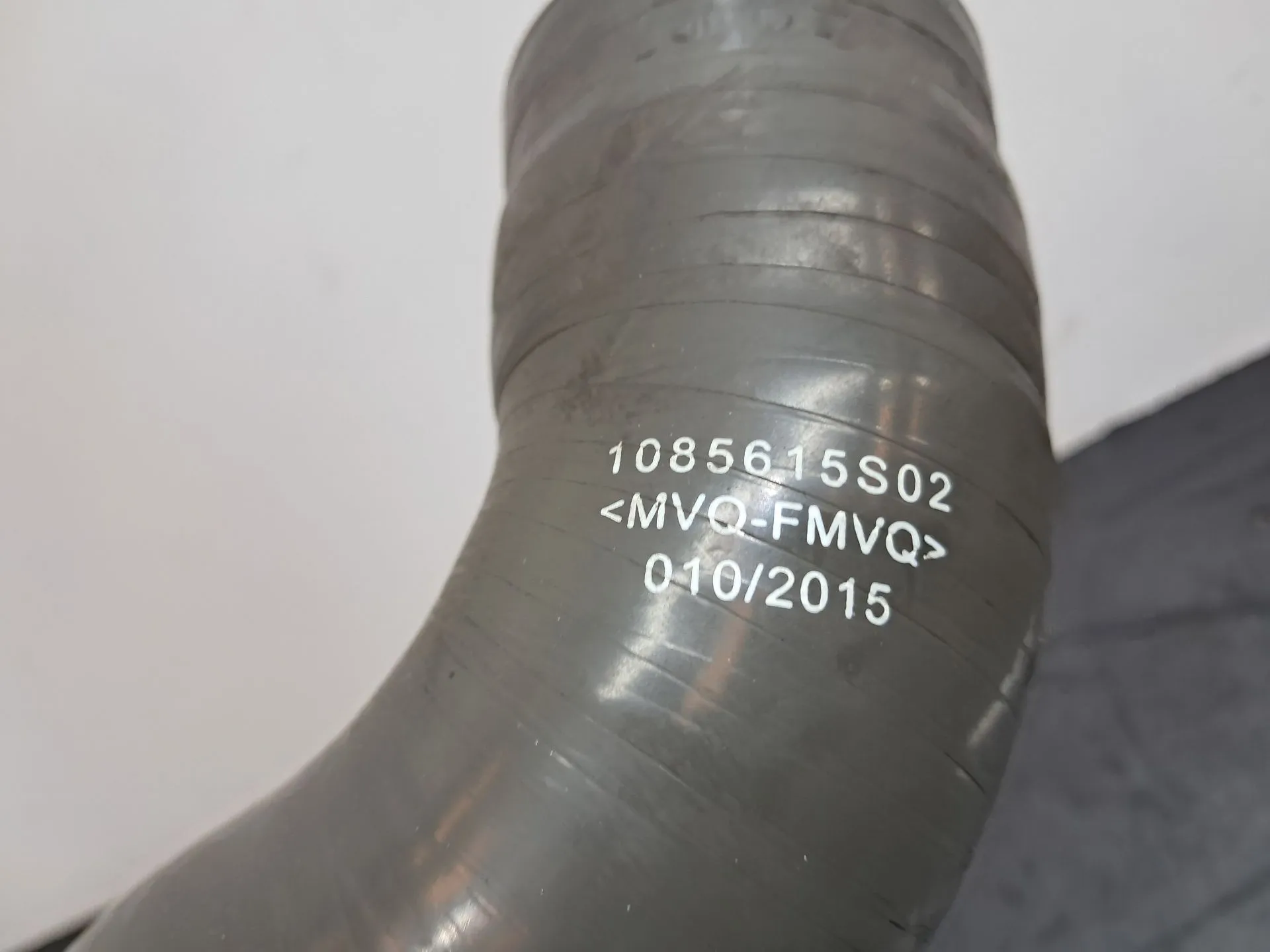 Tubo intercooler RENAULT Clio IV (BH_) Imagem-2