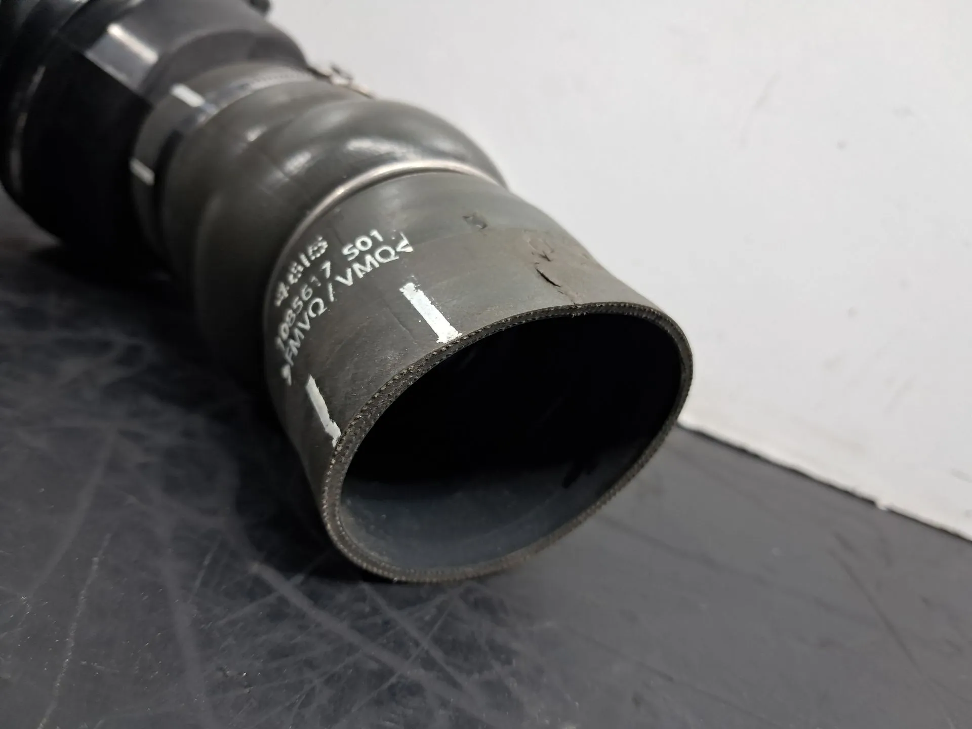 Tubo intercooler RENAULT Grand Scénic III (JZ0/1_) Imagem-2