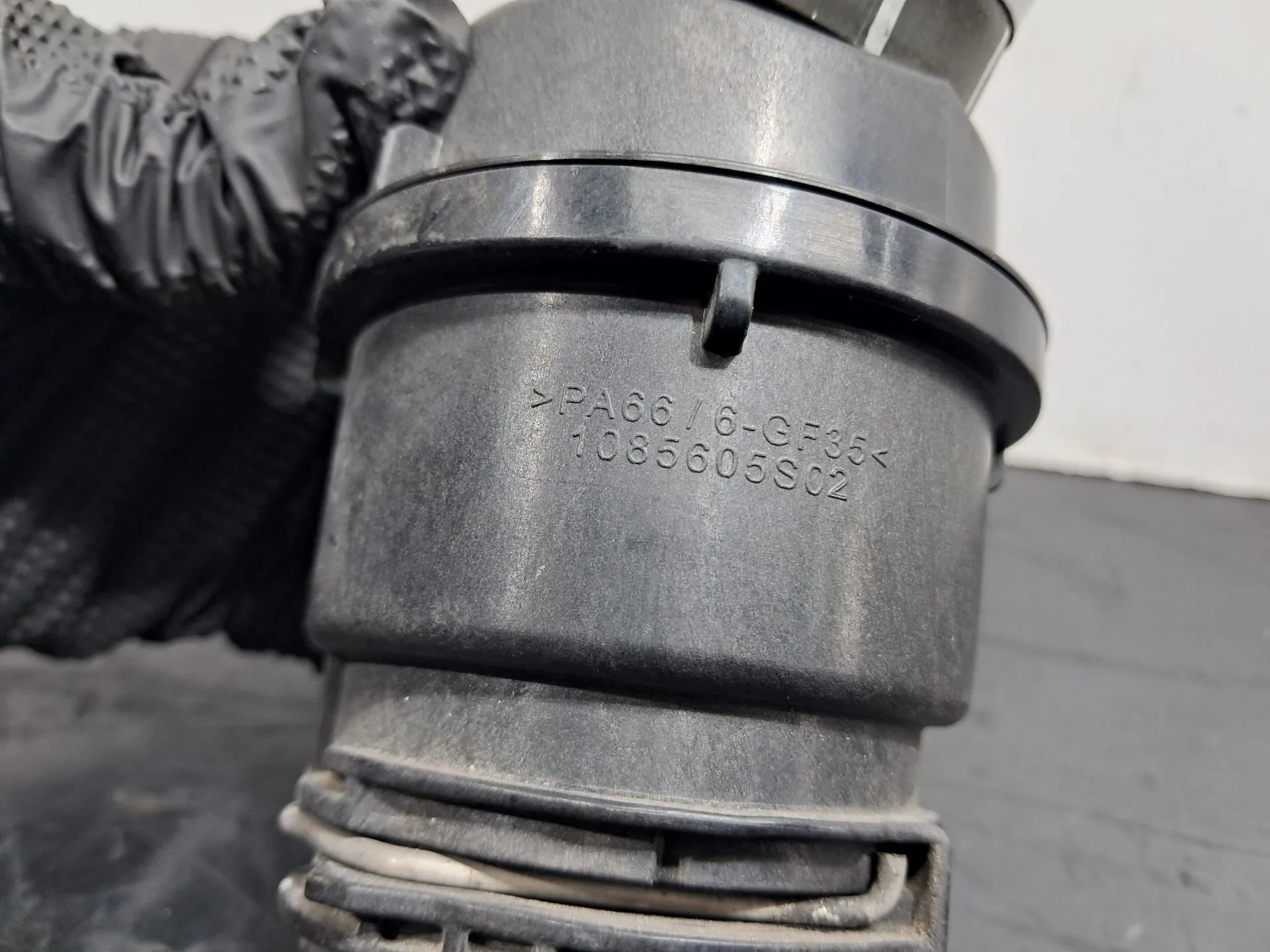 Tubo intercooler RENAULT Grand Scénic III (JZ0/1_) Imagem-3