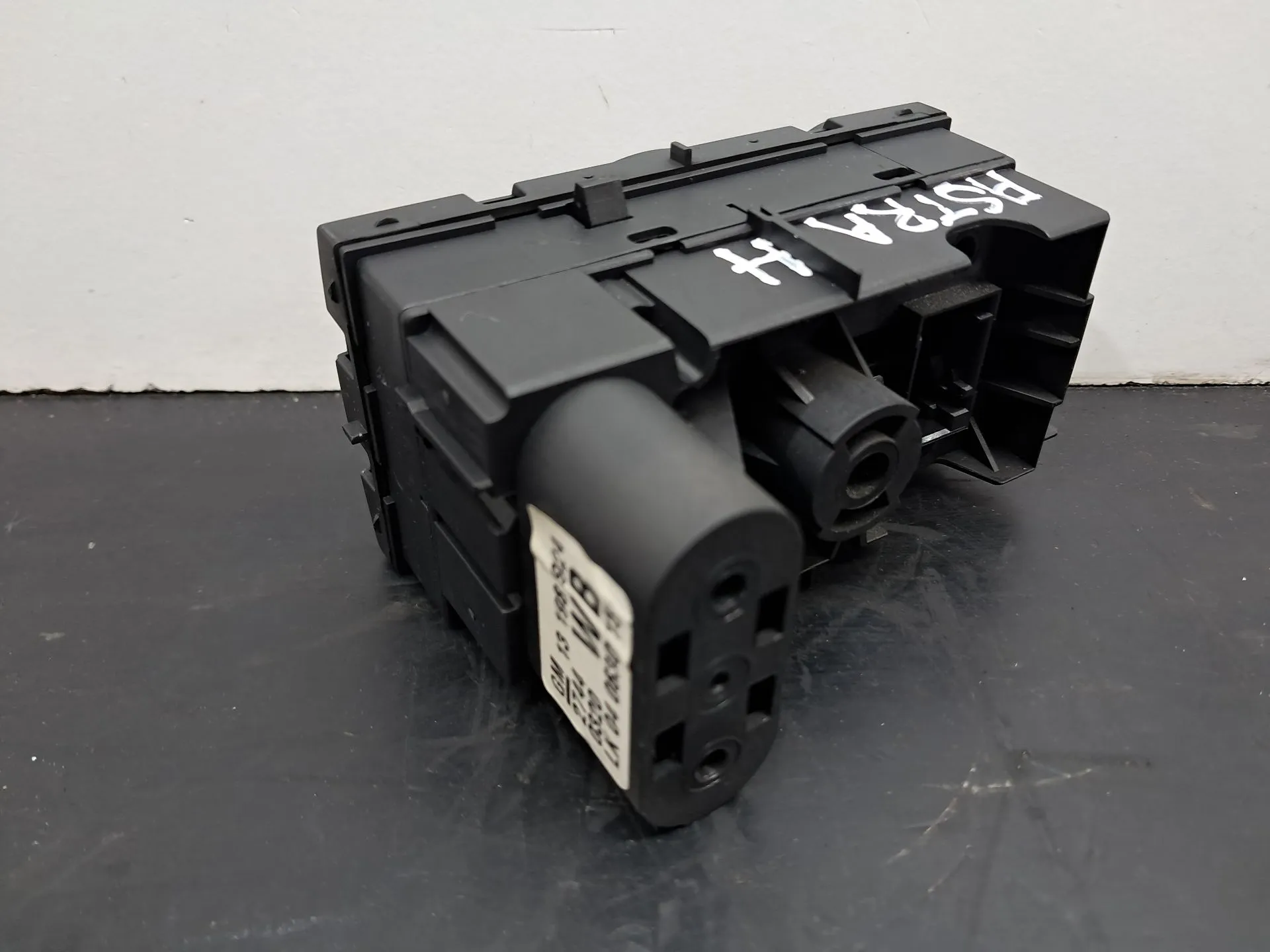 Pulsante / interruttore luci OPEL Astra H Hatchback (L48) Imagem-2
