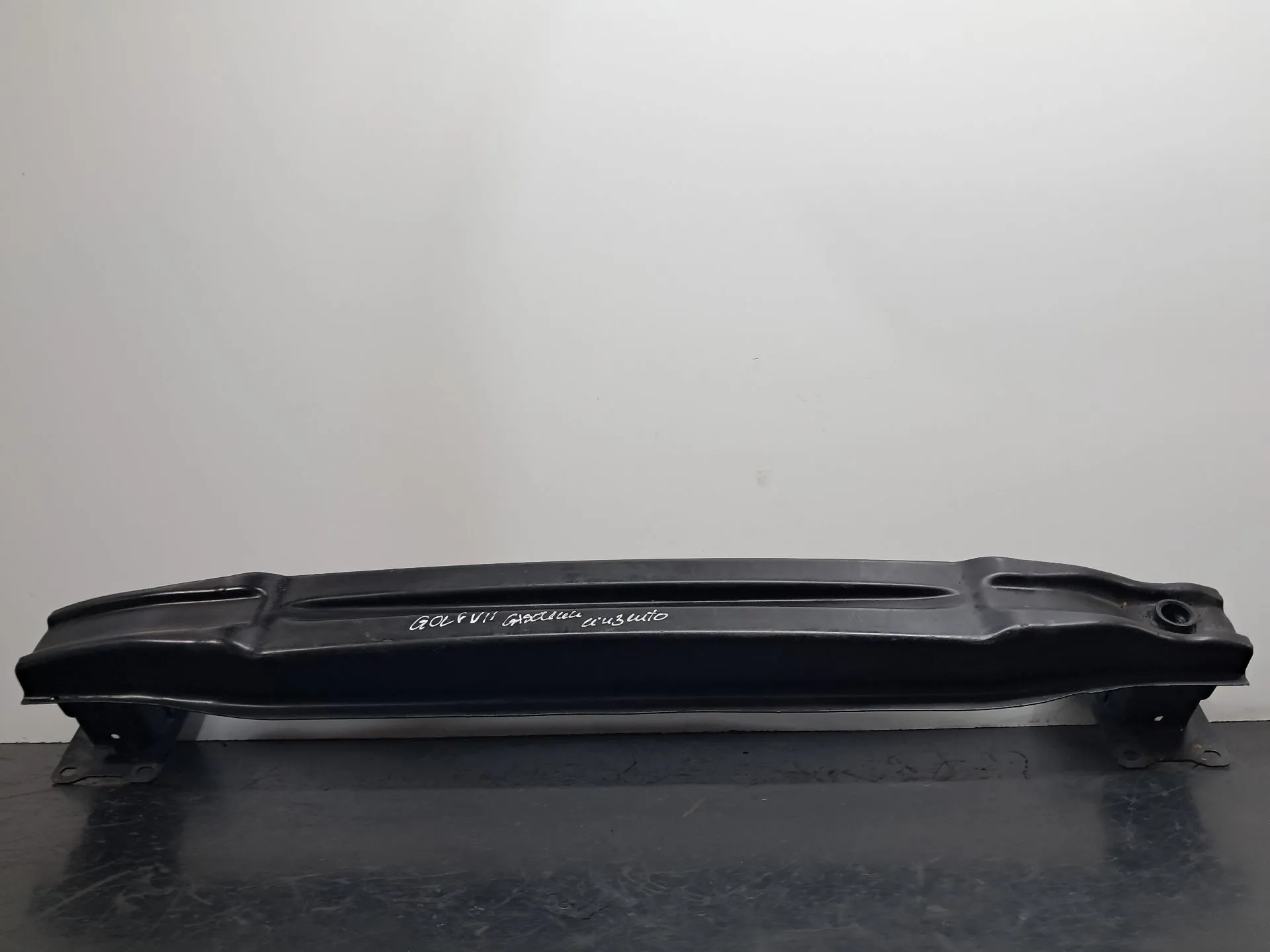 Renfort pare-chocs arrière VOLKSWAGEN Golf VII (5G1, BQ1, BE1, BE2)