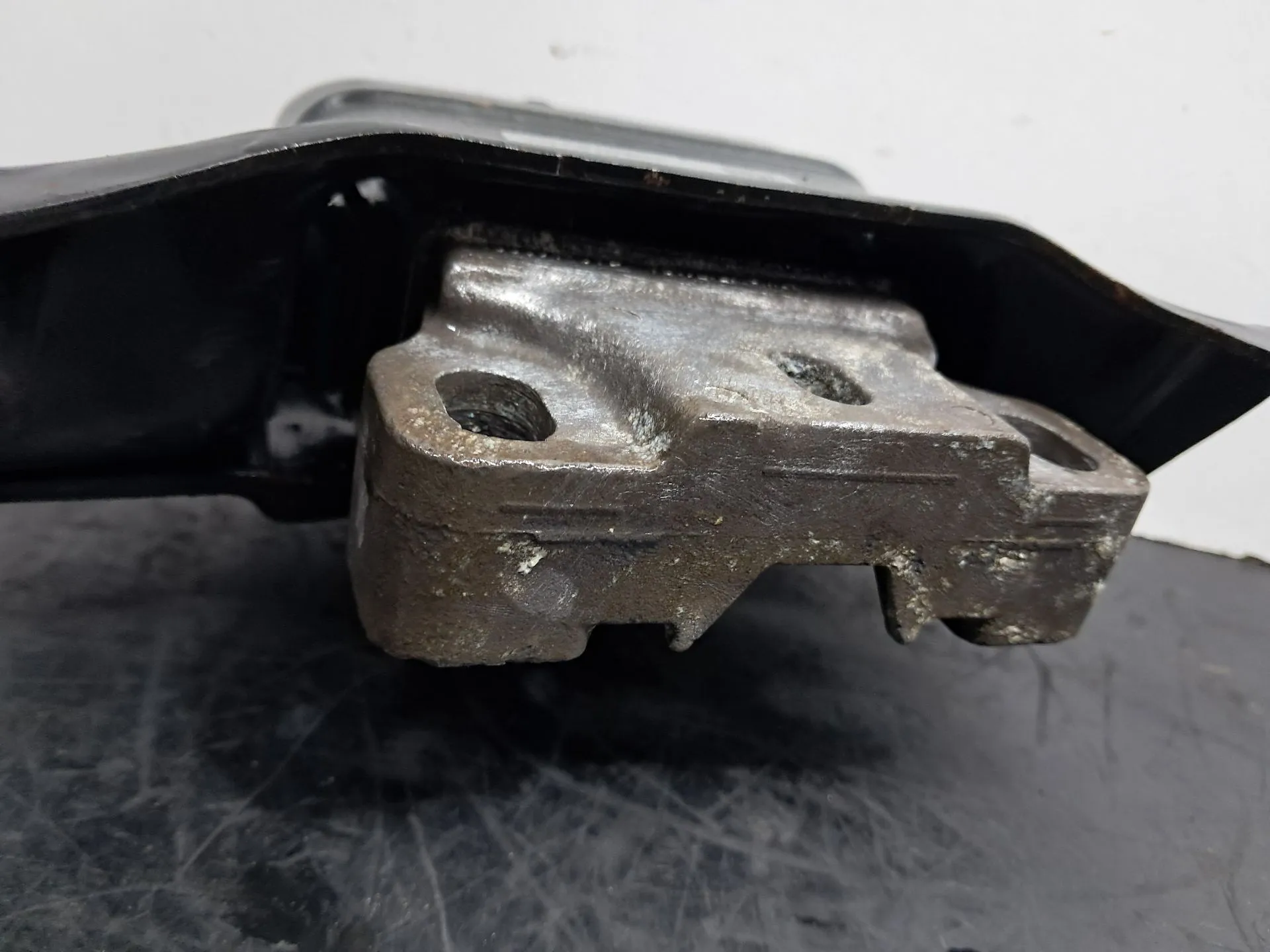 Support Moteur VOLKSWAGEN Golf VII (5G1, BQ1, BE1, BE2) Imagem-3