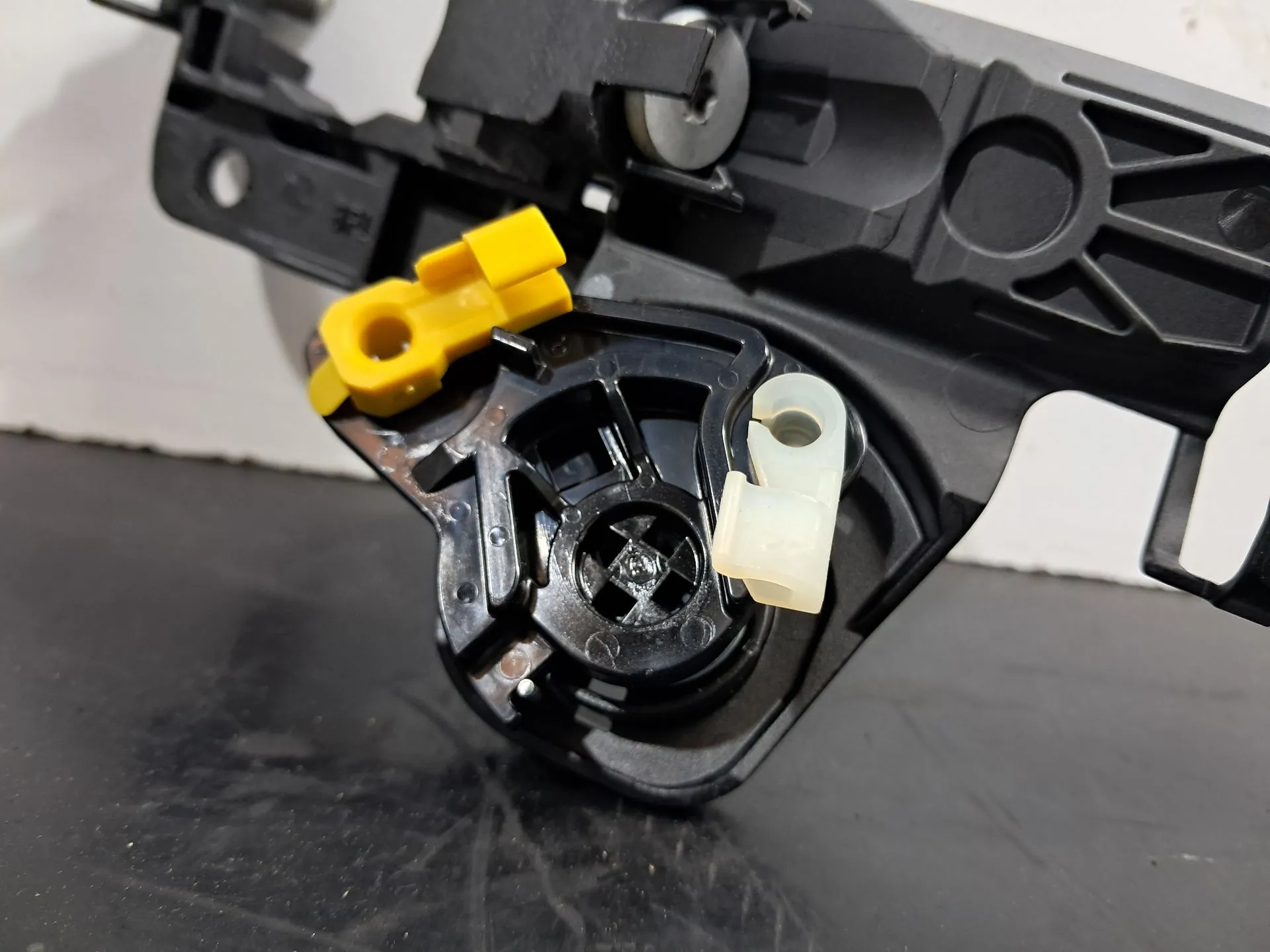 Soporte Manija puerta Delantera Izquierda LEXUS NX II (_A2_, _H2_) Imagem-1