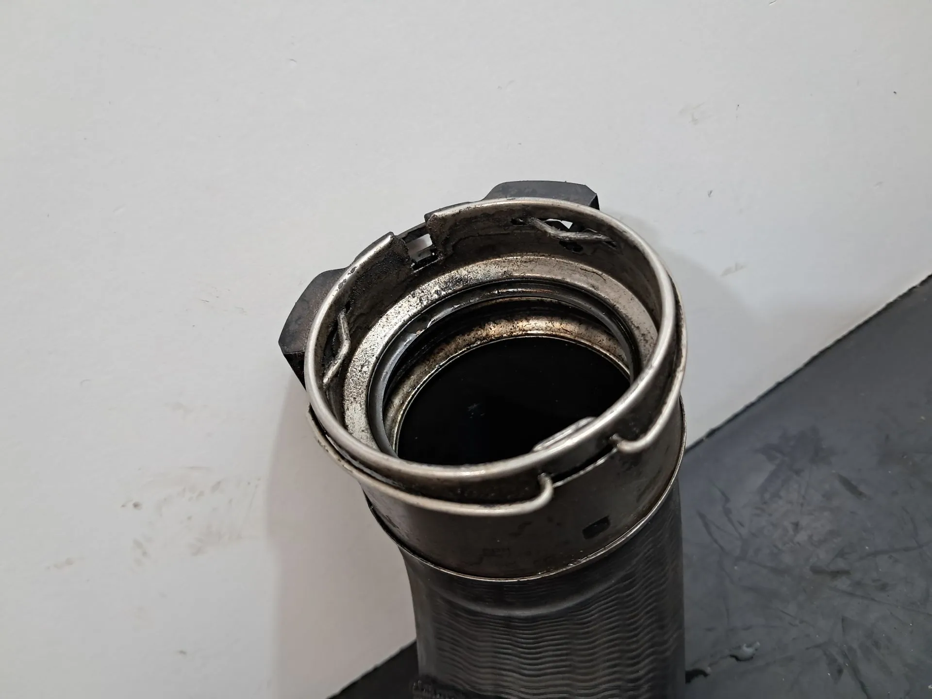 Tubo intercooler PORSCHE Panamera (970) Imagem-1