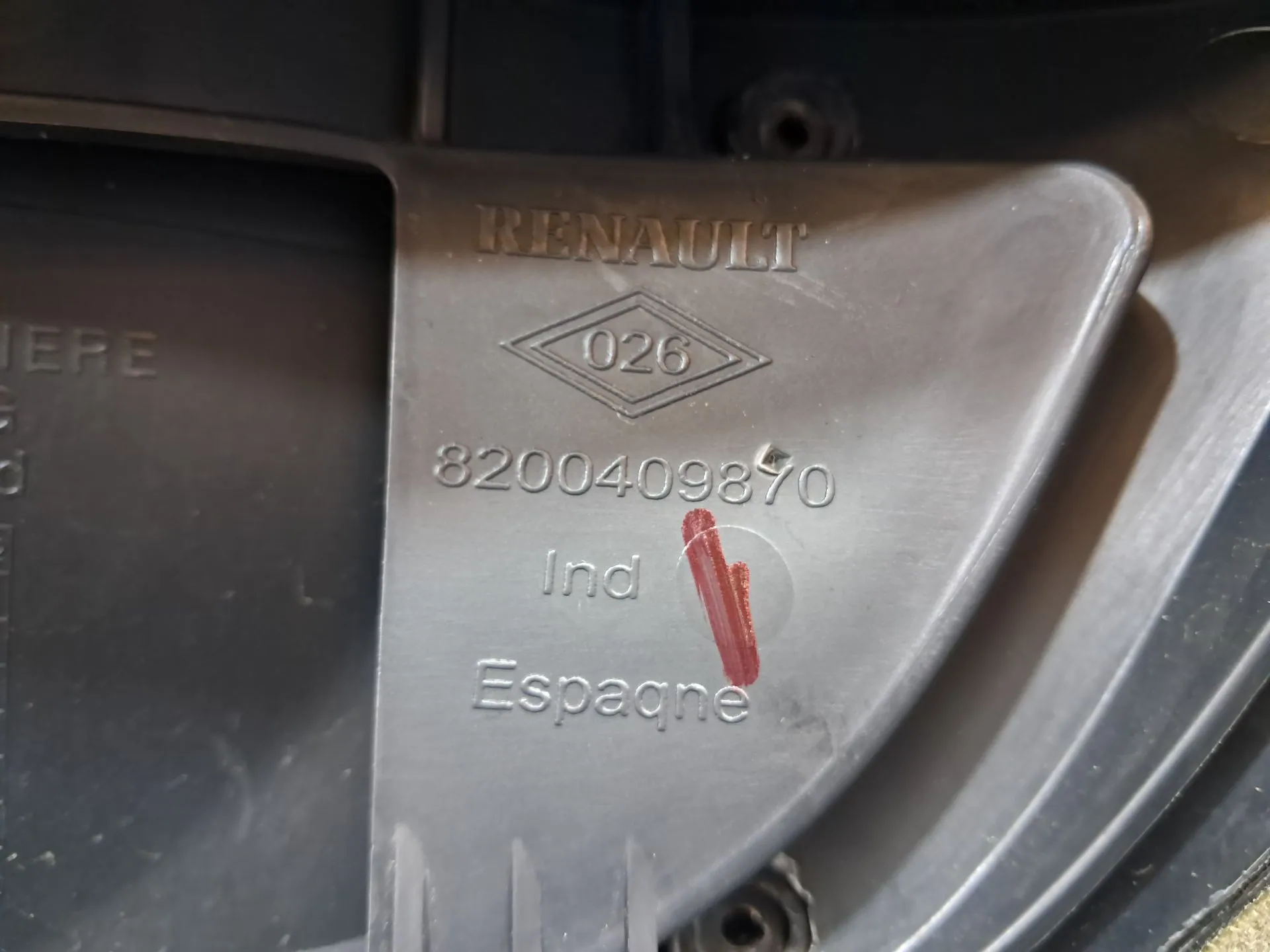 Aro do quadrante RENAULT Megane II (BM0/1_, CM0/1_) Imagem-2