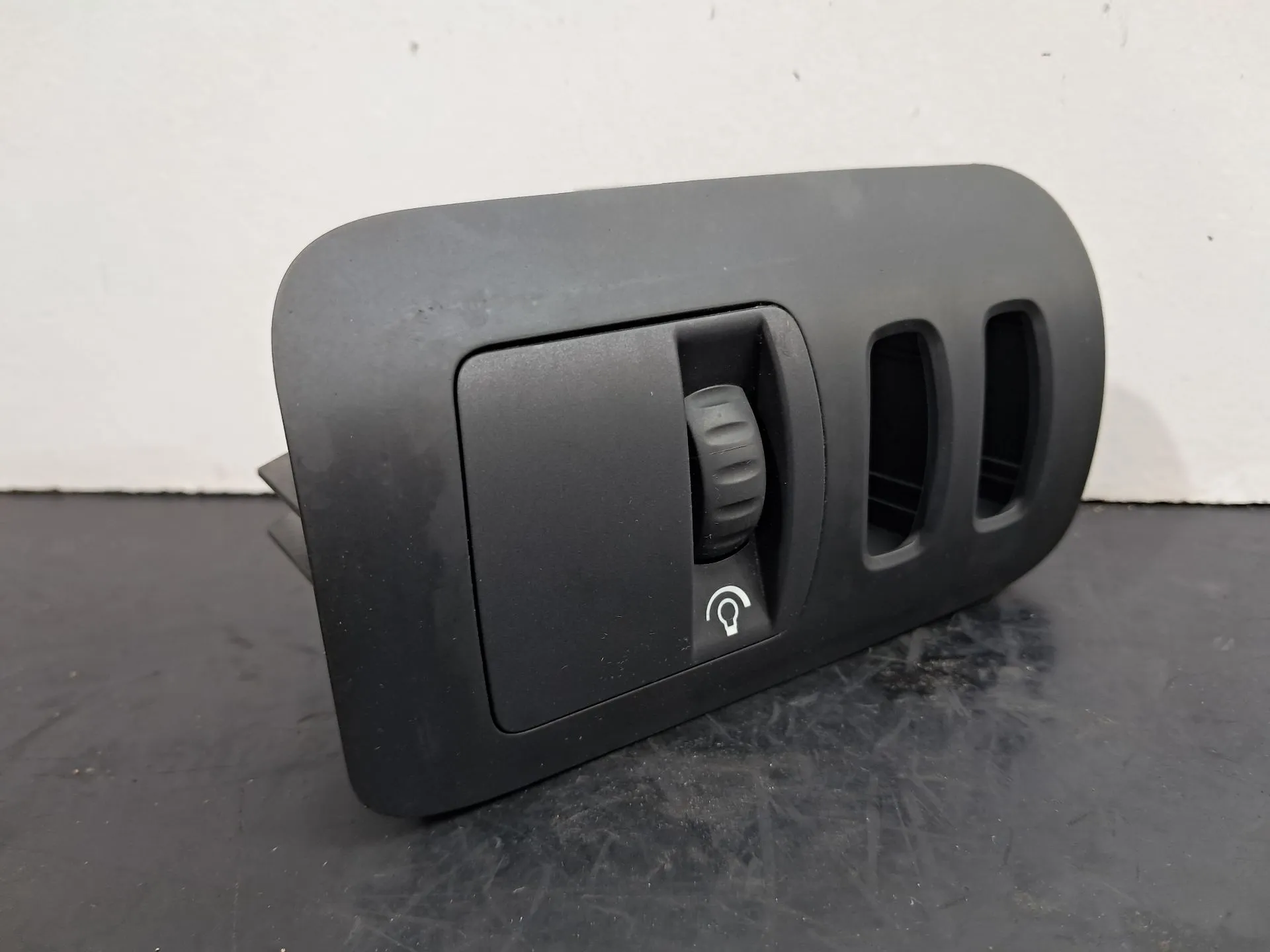 Botão / interruptor de luzes RENAULT Megane II (BM0/1_, CM0/1_) | 2001 - 2012
