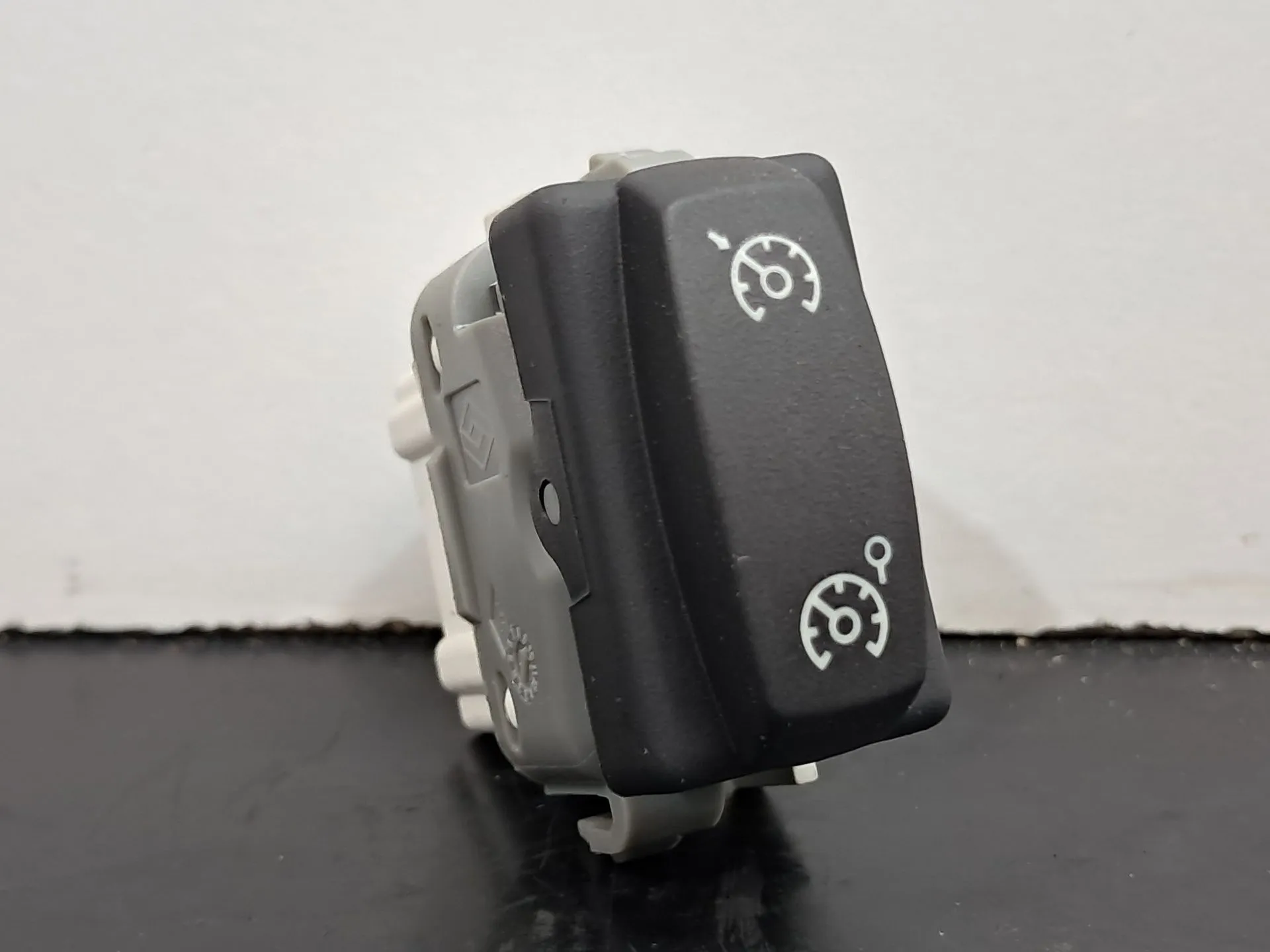 Manete / interruptor cruise control RENAULT Megane II (BM0/1_, CM0/1_) | 2001 - 2012