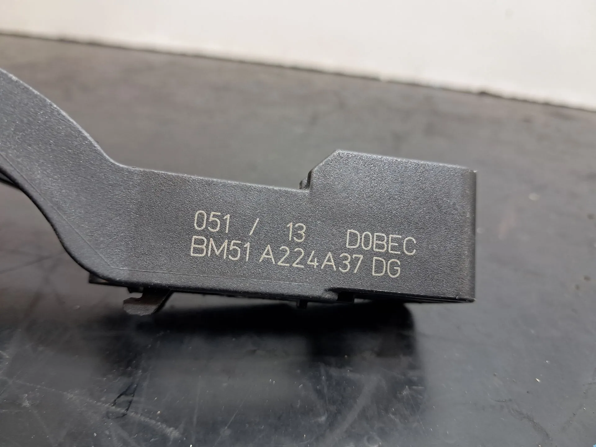 Supporto maniglia porta anteriore sinistra FORD Focus III Imagem-4