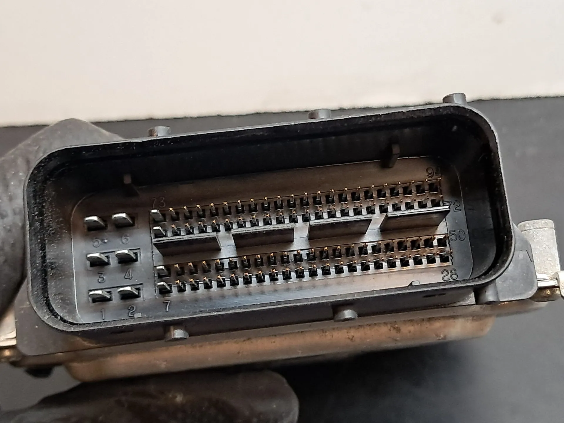 Engine control unit / ECU HYUNDAI ix20 (JC) Imagem-3