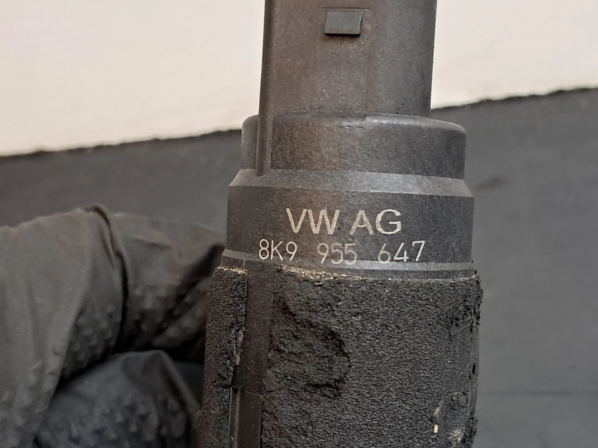 Windscreen/windshield washer pump  AUDI Q5 (8R) Imagem-2