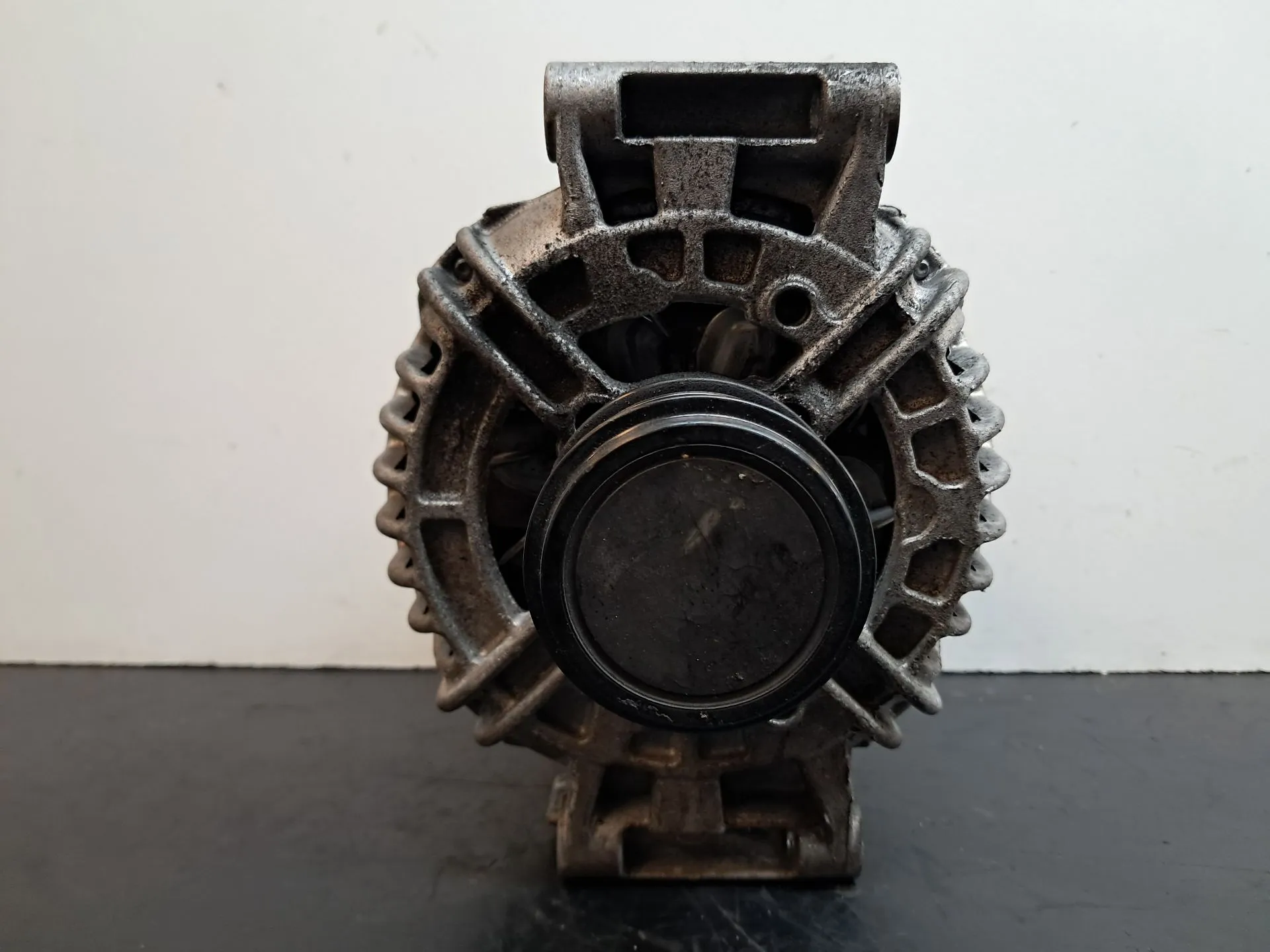 Alternador AUDI Q5 (8R) Imagem-1