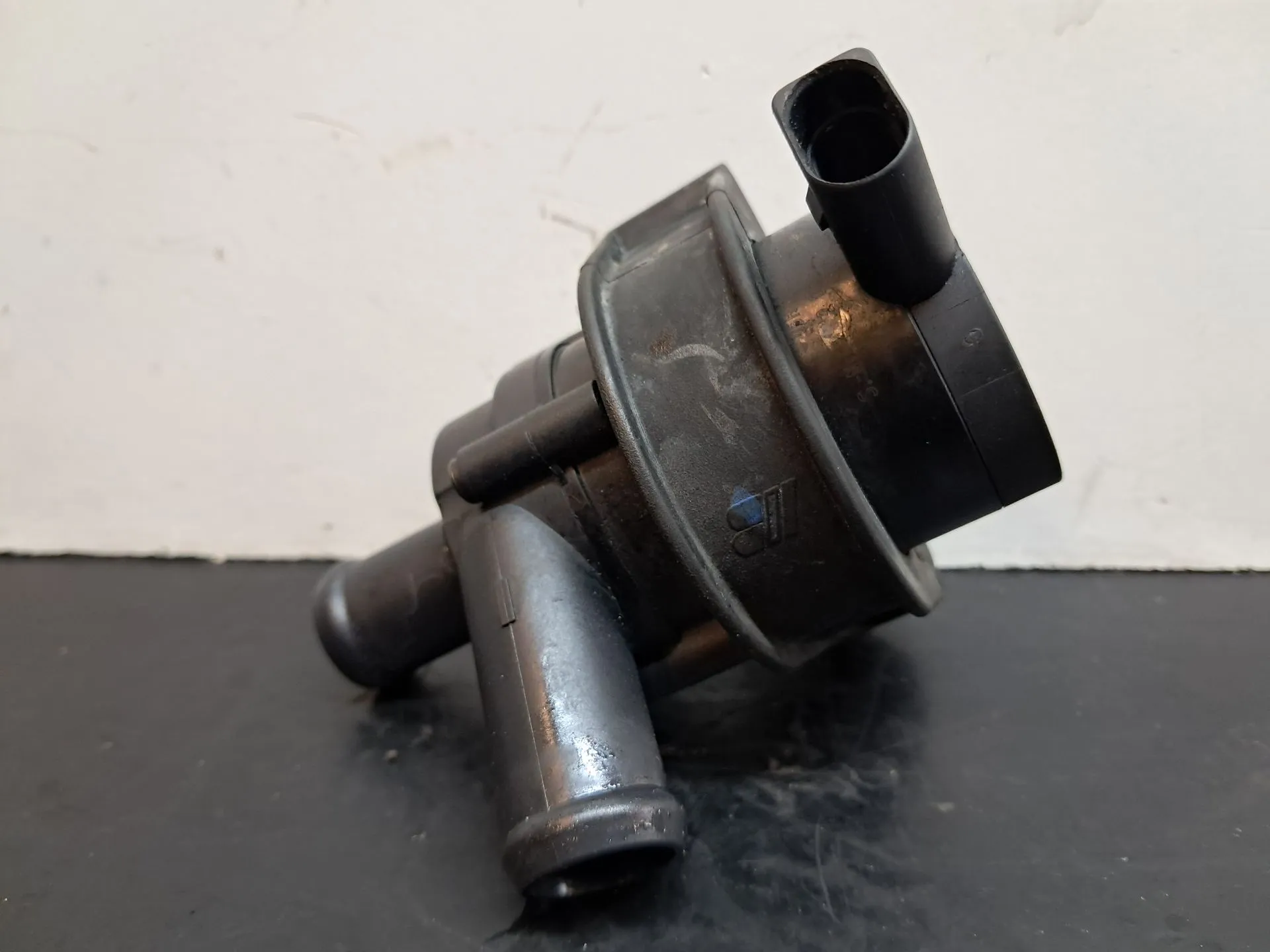Bomba de água adicional AUDI Q5 (8R) | 2008 - 2019