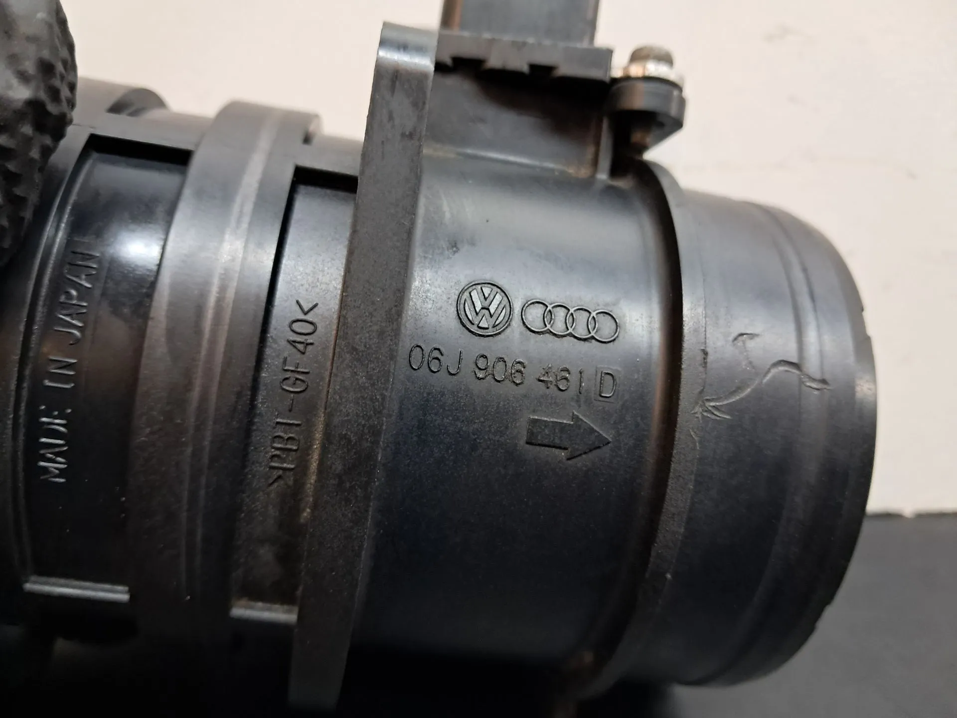 Medidor massa de ar / MAF AUDI Q5 (8R) Imagem-1