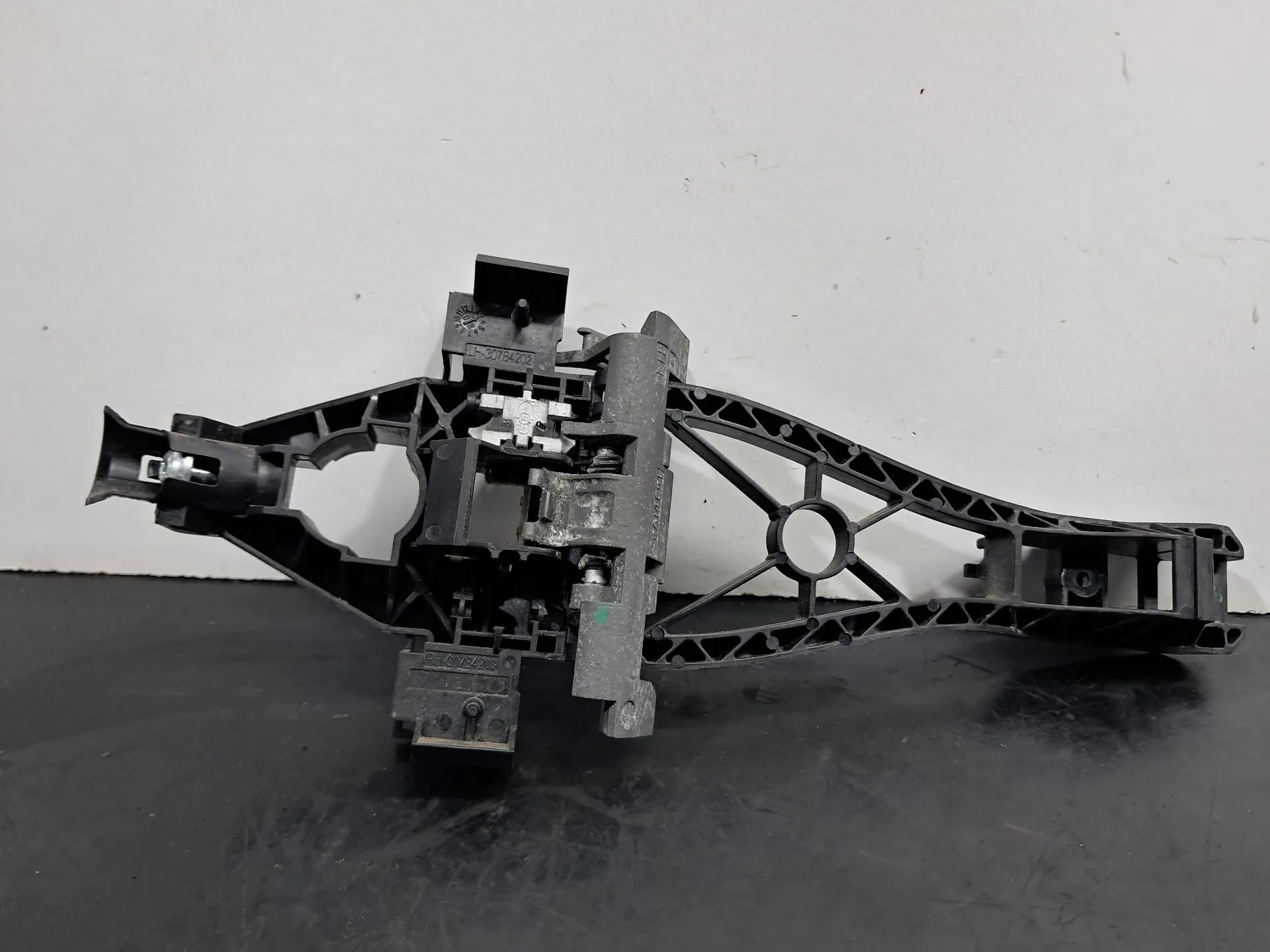Supporto maniglia porta anteriore sinistra VOLVO S40 II (MS) Imagem-1