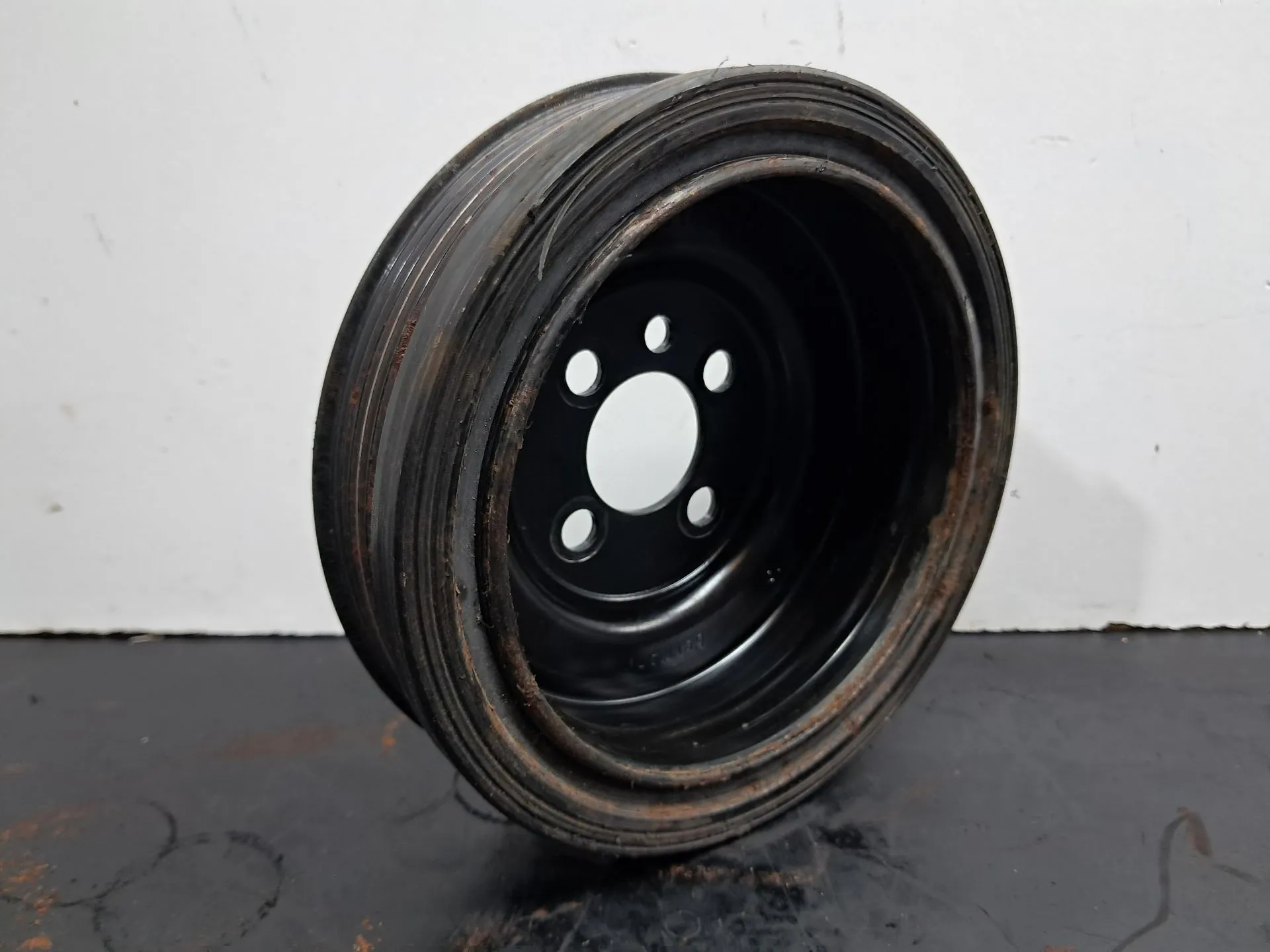 Poulie moteur AUDI A4 (8K2, B8)