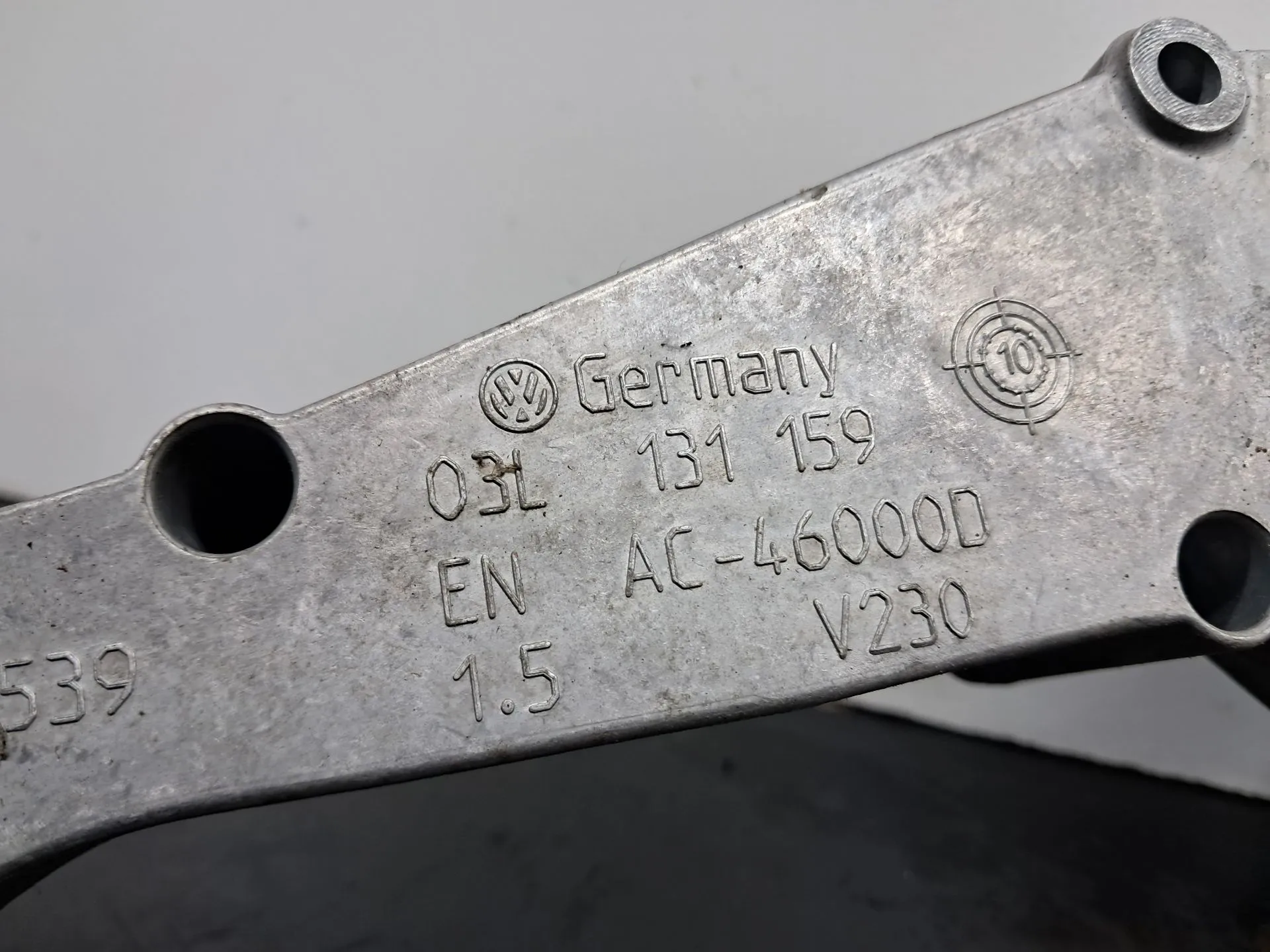 Support général AUDI A4 (8K2, B8) Imagem-1