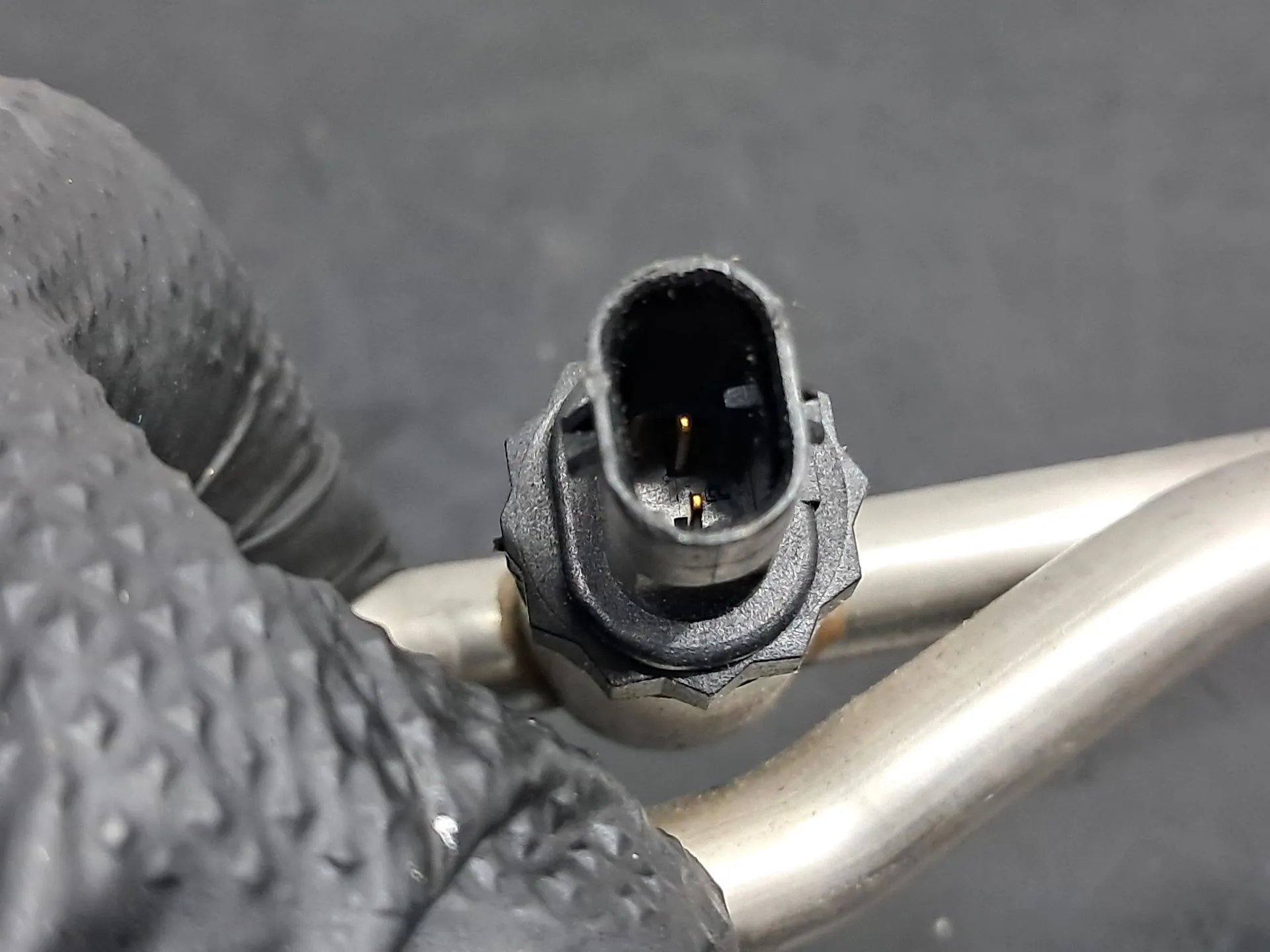 Tubo de combustible AUDI A4 (8K2, B8) Imagem-3