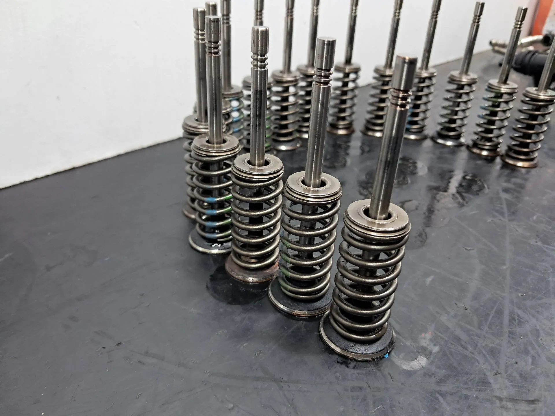 Eixo de Valvulas / Martelos AUDI A4 (8K2, B8) Imagem-1