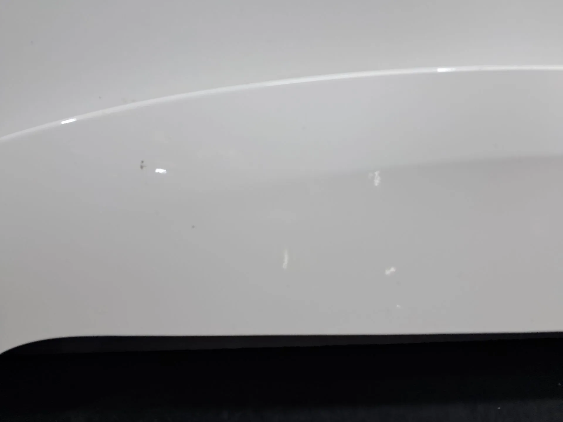 Spoiler / alerón portón trasero HYUNDAI ix35 (LM, EL, ELH) Imagem-2
