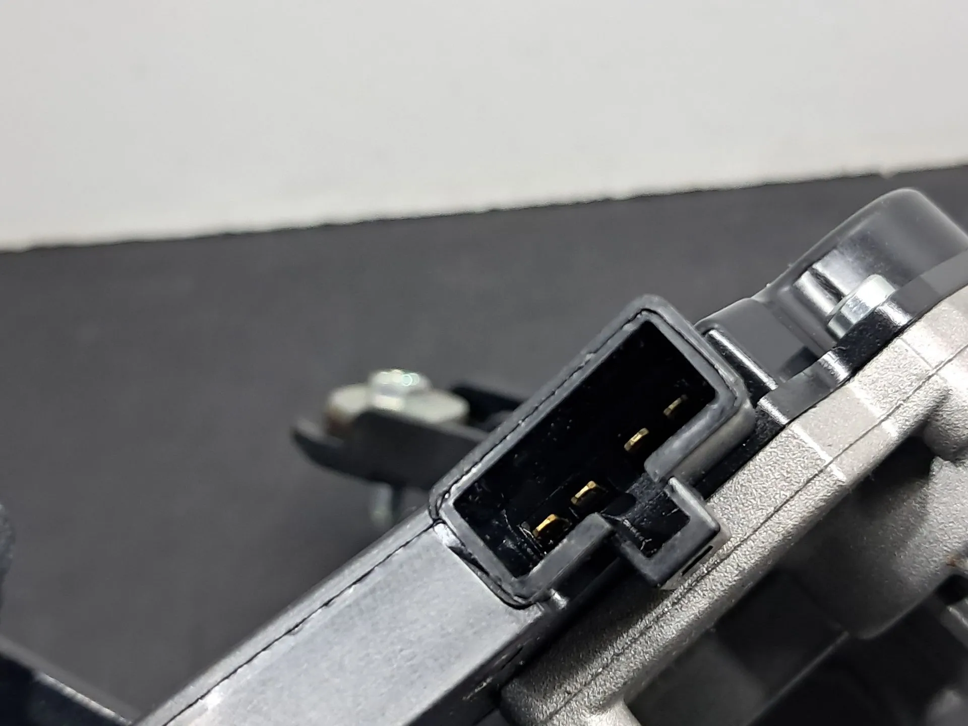 Rear Wiper Motor HYUNDAI ix35 (LM, EL, ELH) Imagem-4