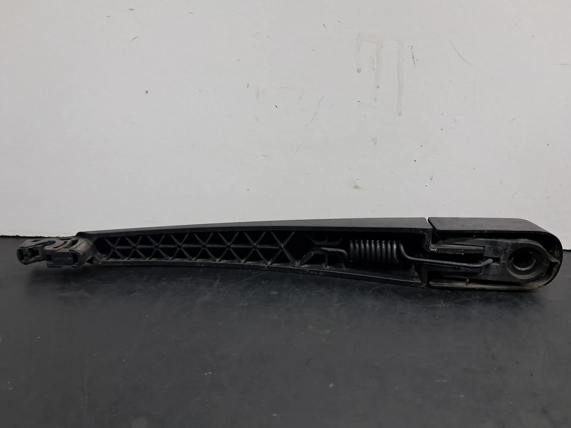 Haste / braço de escova limpa vidros trás HYUNDAI ix35 (LM, EL, ELH) Imagem-2