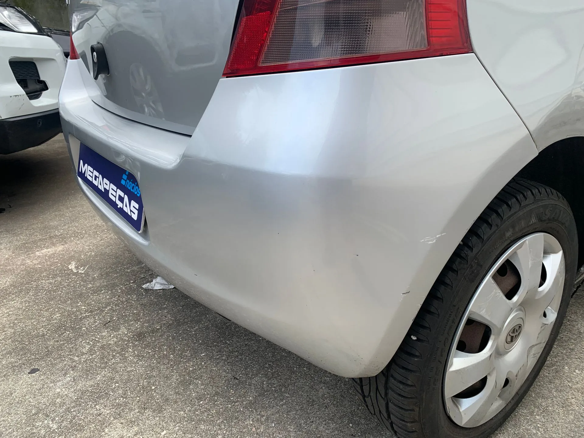 Rear Bumper TOYOTA Yaris (_P9_) Imagem-1