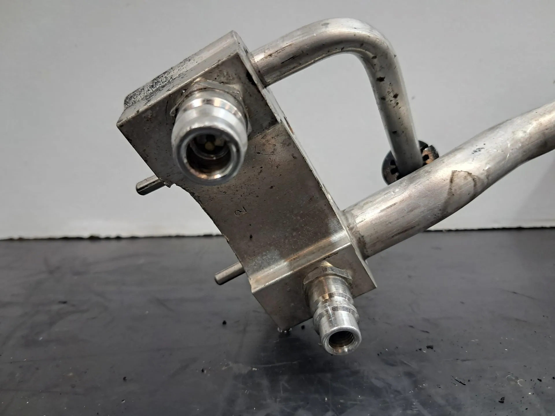 Tuyau de climatisation BMW X5 (F15, F85) Imagem-1