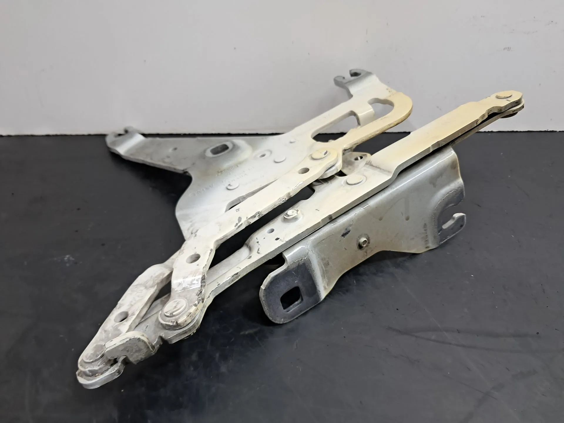 Charnière du capot BMW X5 (F15, F85) Imagem-3