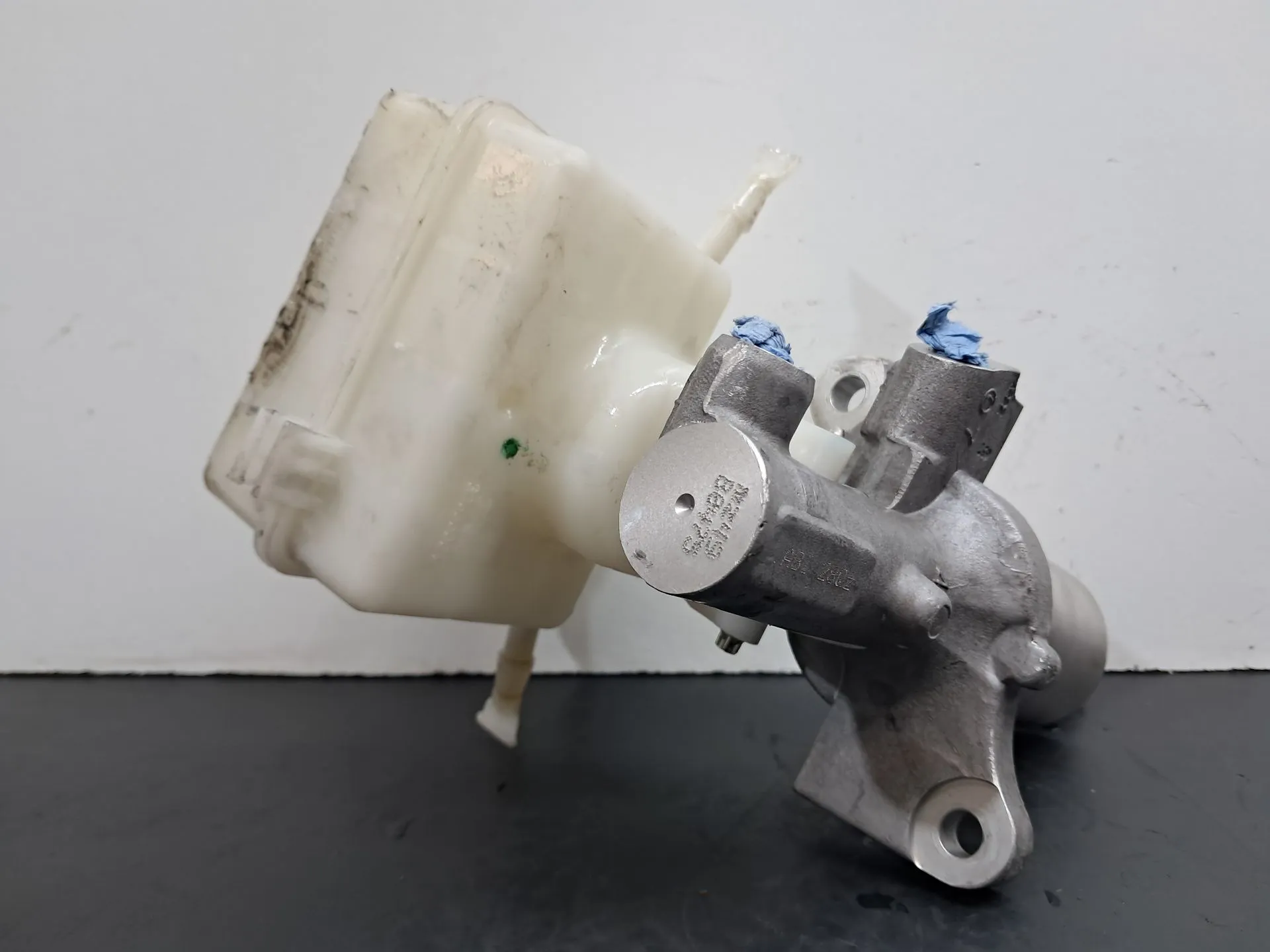 Pompe centrale de frein BMW X5 (F15, F85) Imagem-2