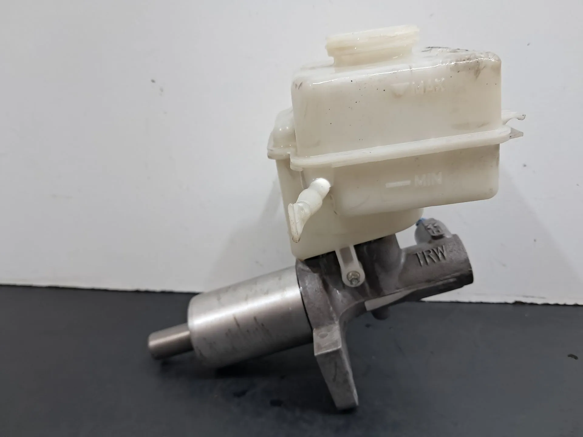 Pompe centrale de frein BMW X5 (F15, F85) Imagem-1