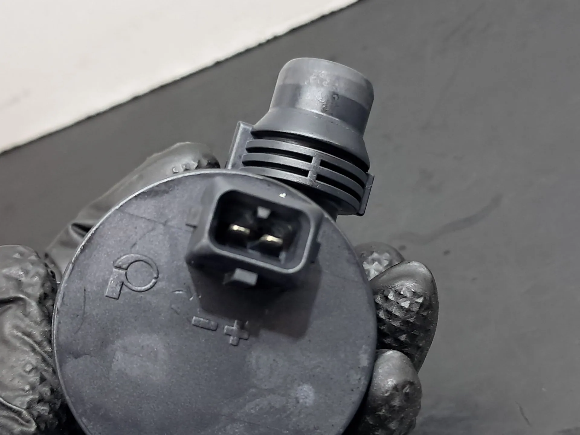 Pompe à eau supplémentaire BMW X5 (F15, F85) Imagem-3